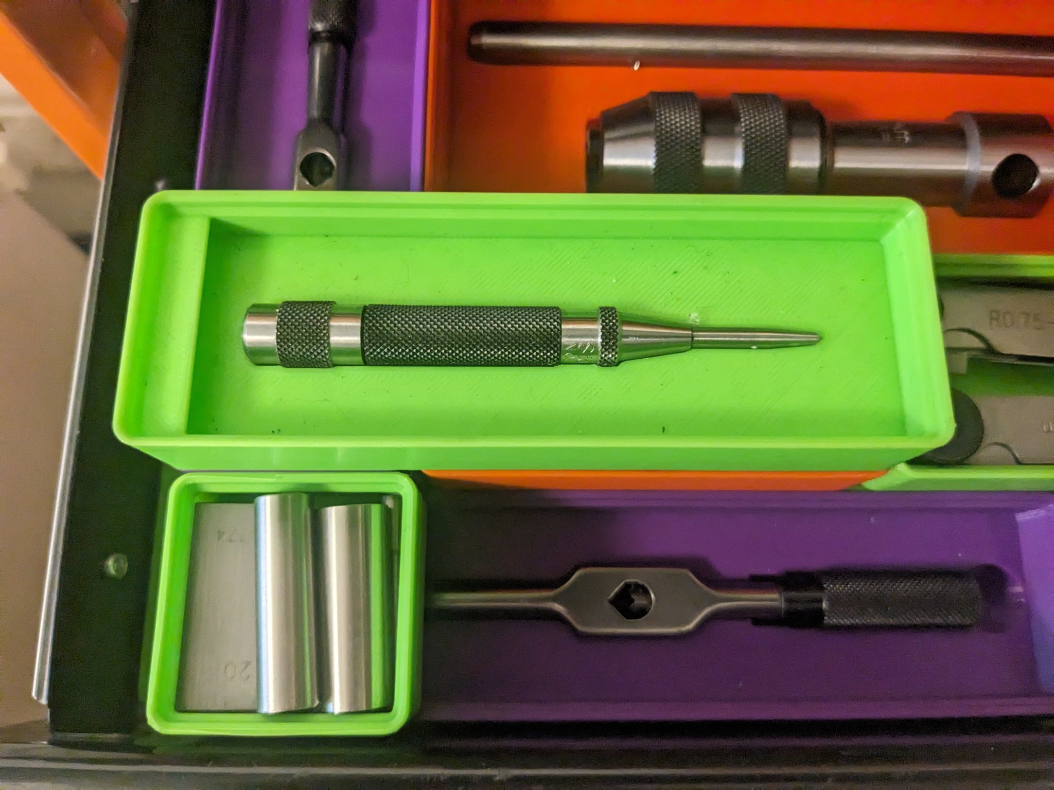 Mô-đun lưu trữ búa tâm tự động Starrett 18AA Gridfinity