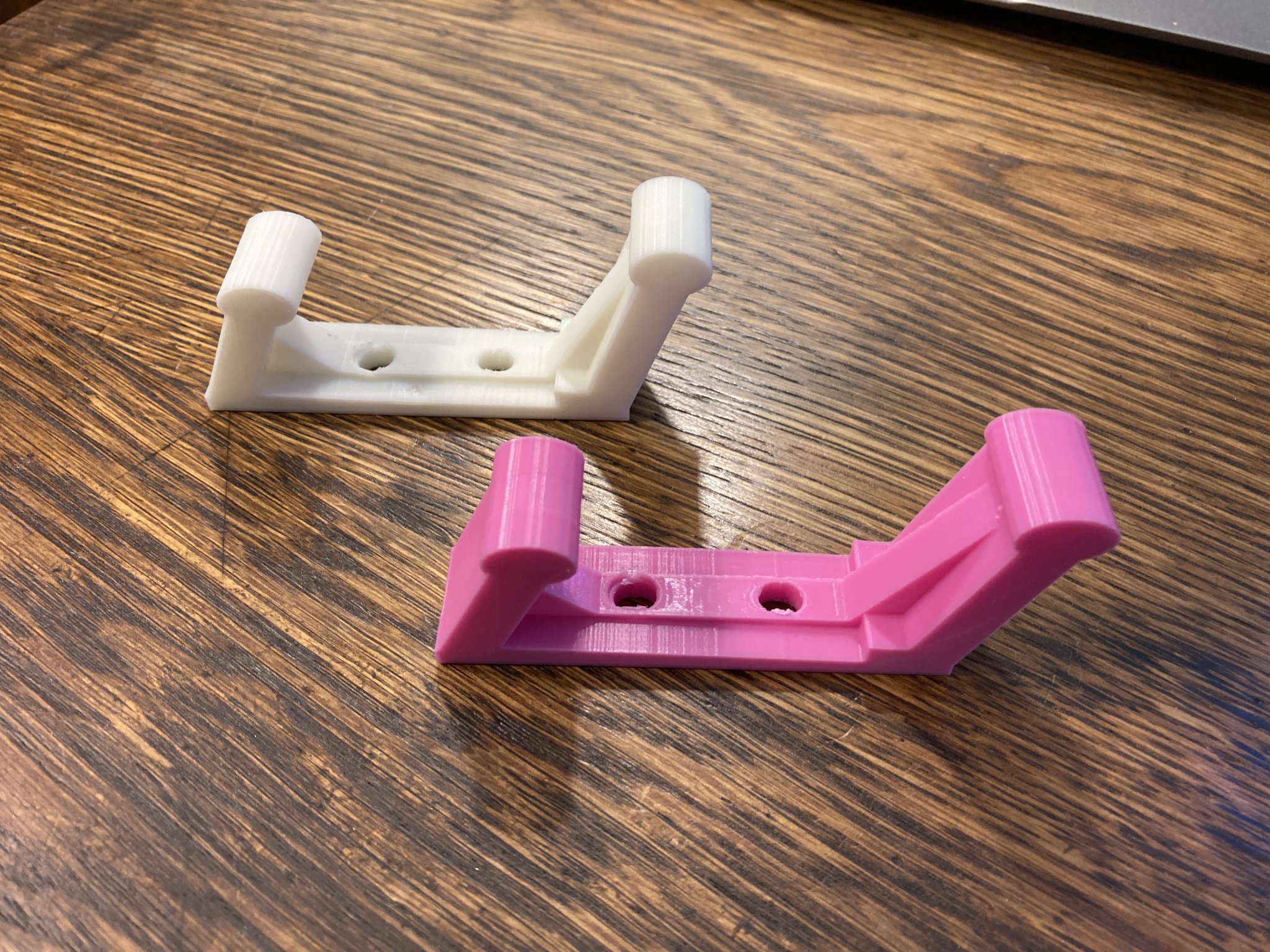 Móc treo áo đơn giản cho gia đình