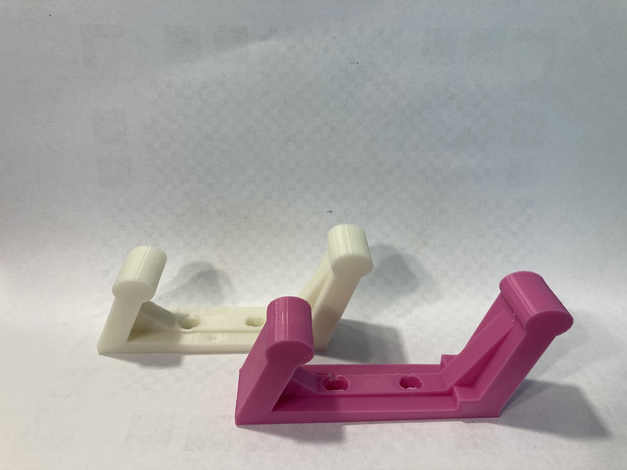 Móc treo áo đơn giản cho gia đình