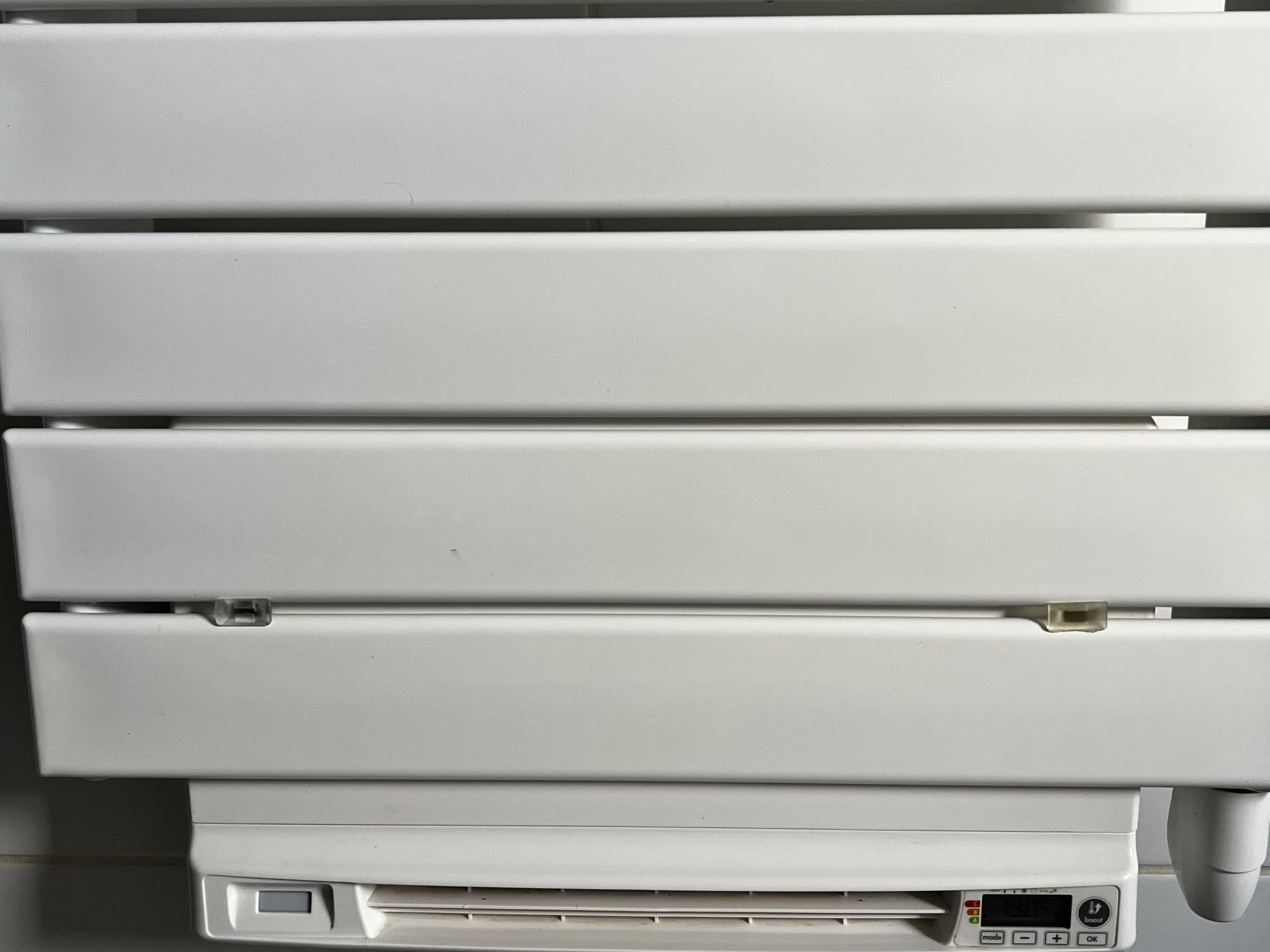 Vít lắp đặt cho radiateur điện Radson