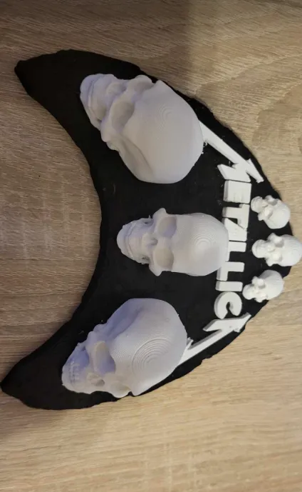 Đầu lâu Mettalica được thiết kế lại với tỷ lệ 300%