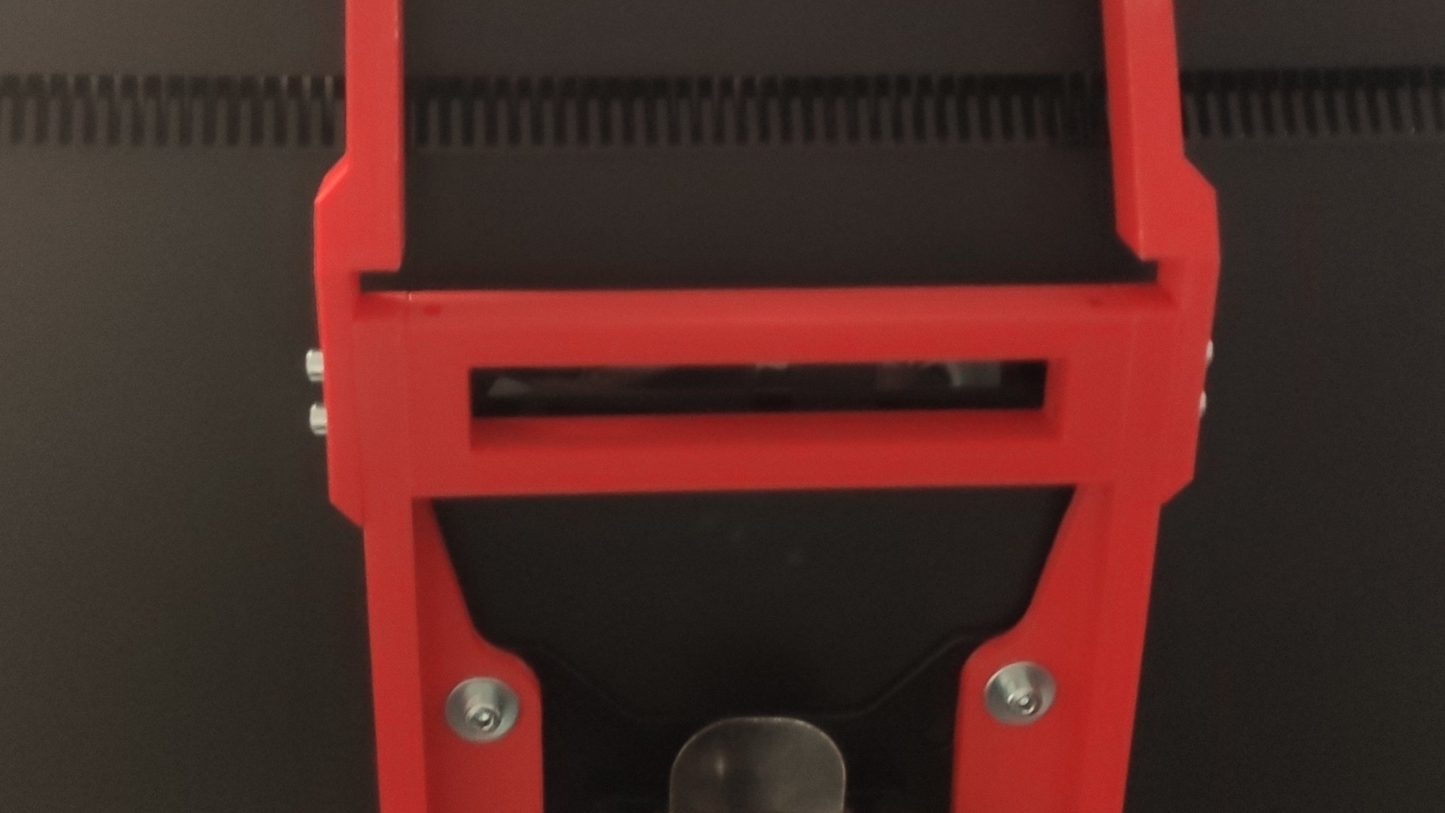 Gắn màn hình di động 14" lên giá Vesa 100 cho màn hình khác