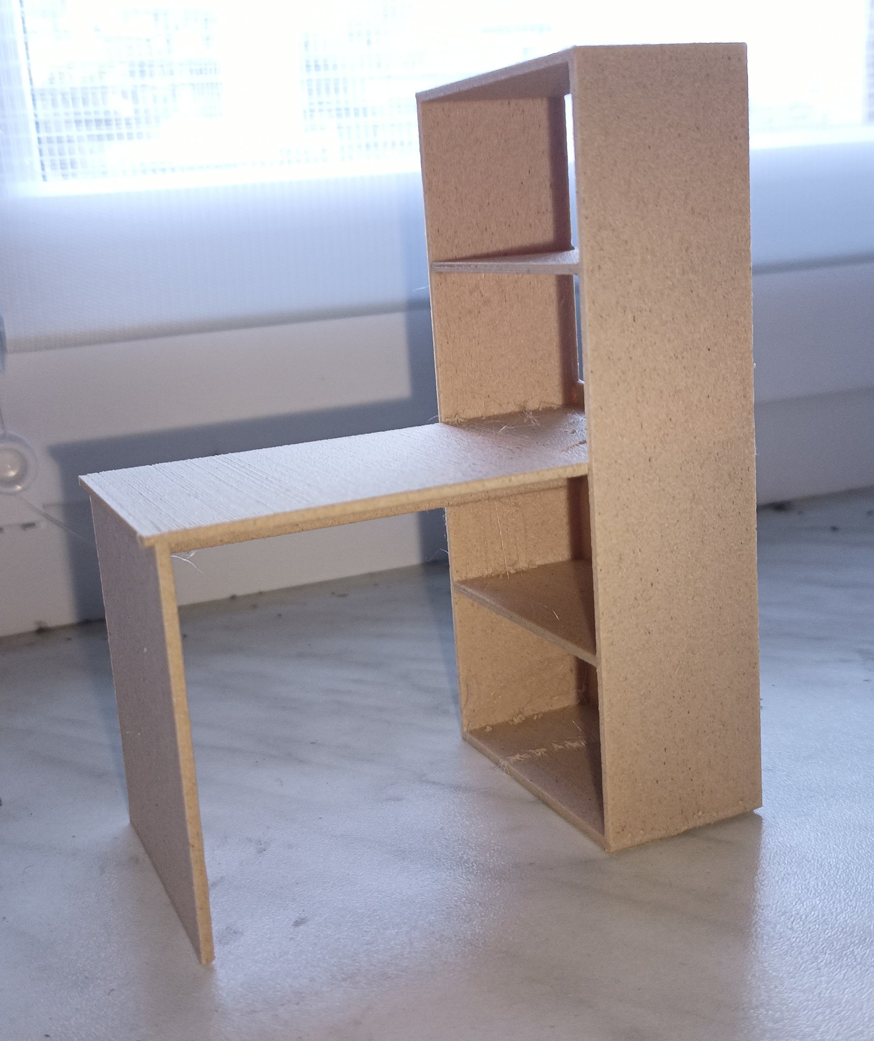 Bàn làm việc mini tỷ lệ 1:12 cho mô hình đồ chơi