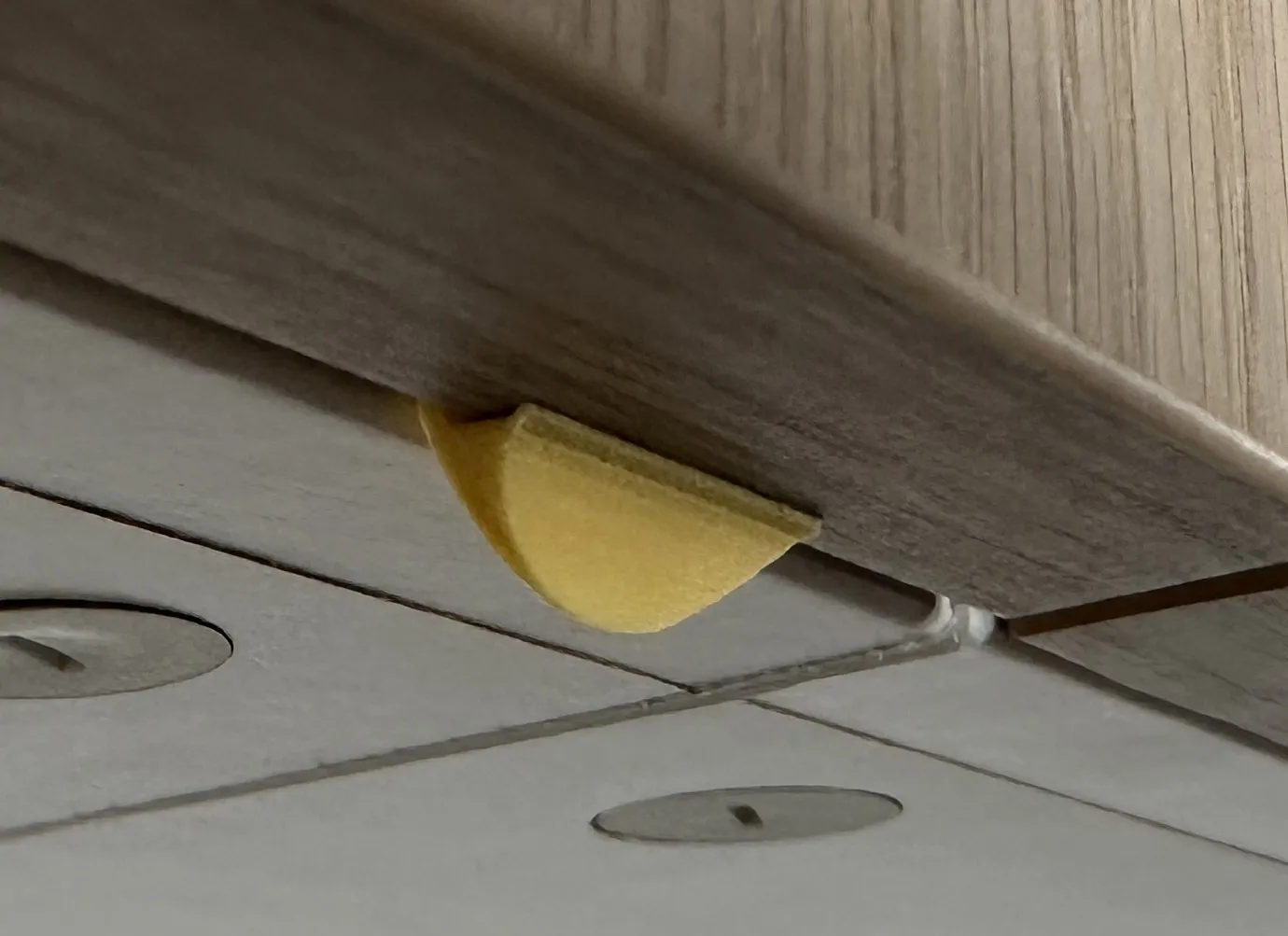 Núm cửa tối giản Besta thiết kế tinh tế