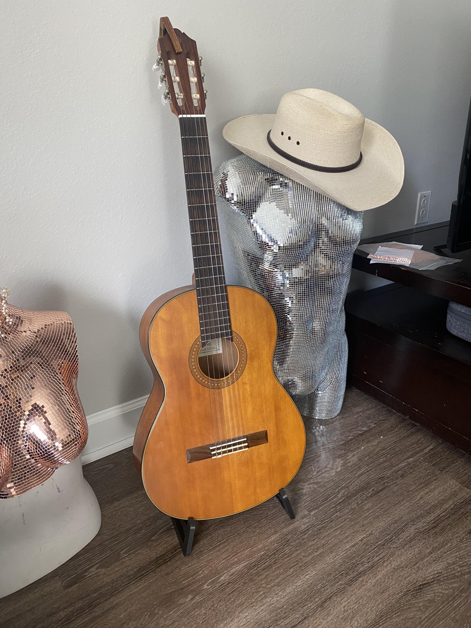 Chân giá đỡ guitar acoustic cho PrusaCaster