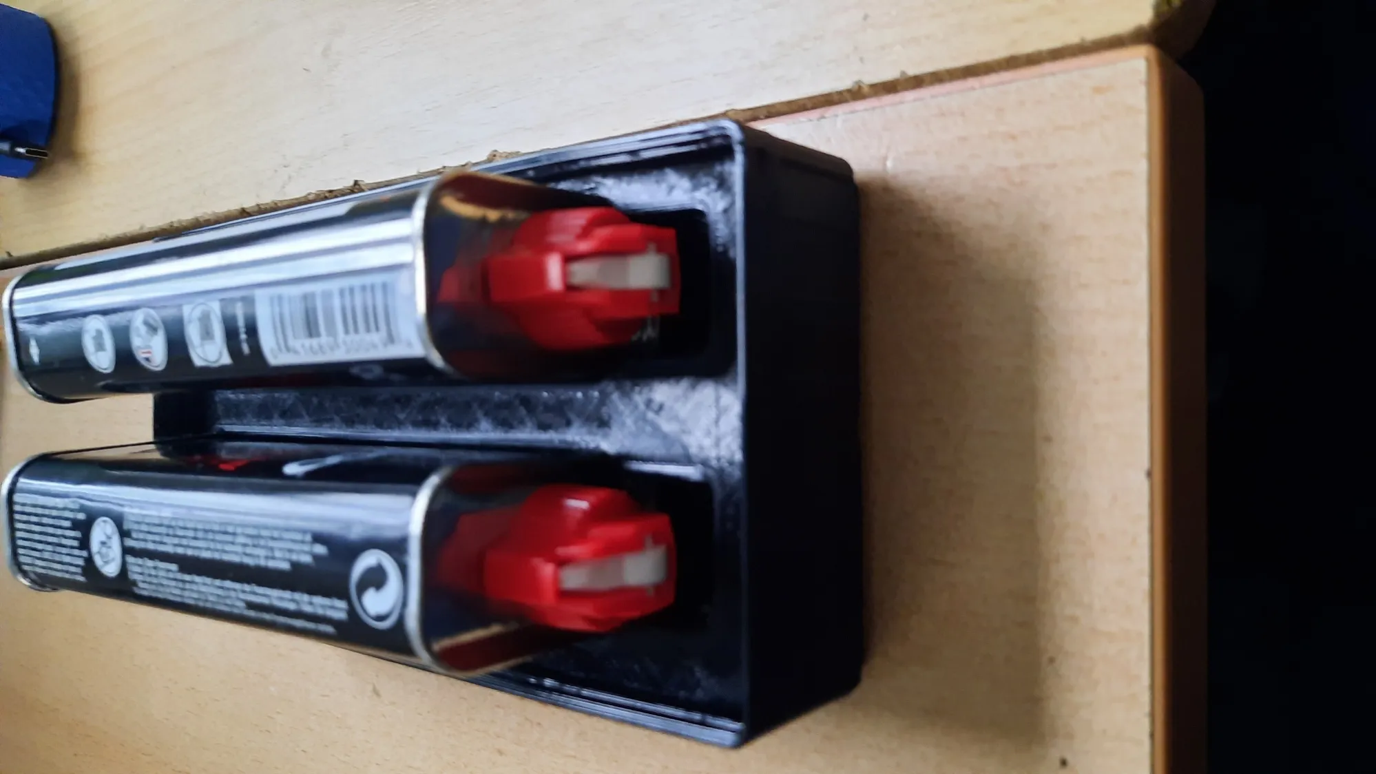 Giá đỡ chứa 2 bình chất lỏng Zippo trong hệ thống Gridfinity