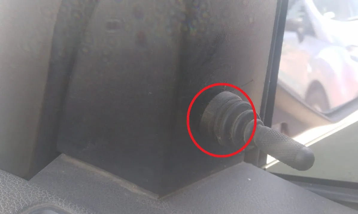 Vòng điều chỉnh gương bên cho Ford EcoSport 2005