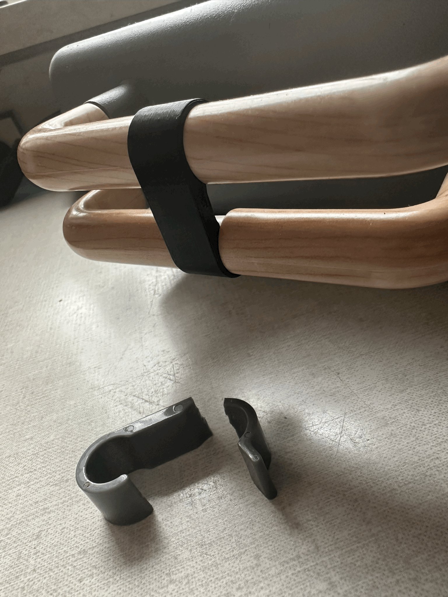 Thay thế kẹp và chân cho máy làm bánh Sandwich Stone Studio