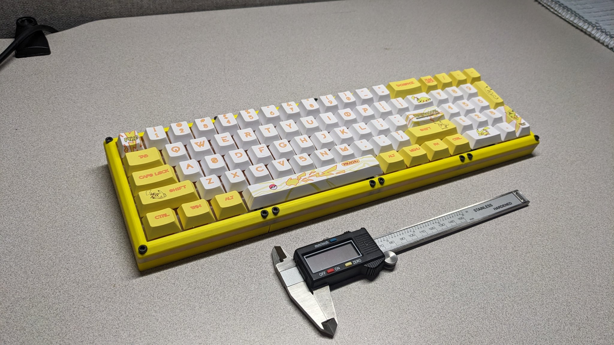 Bàn phím cơ 60% tích hợp numpad cho máy in 3D