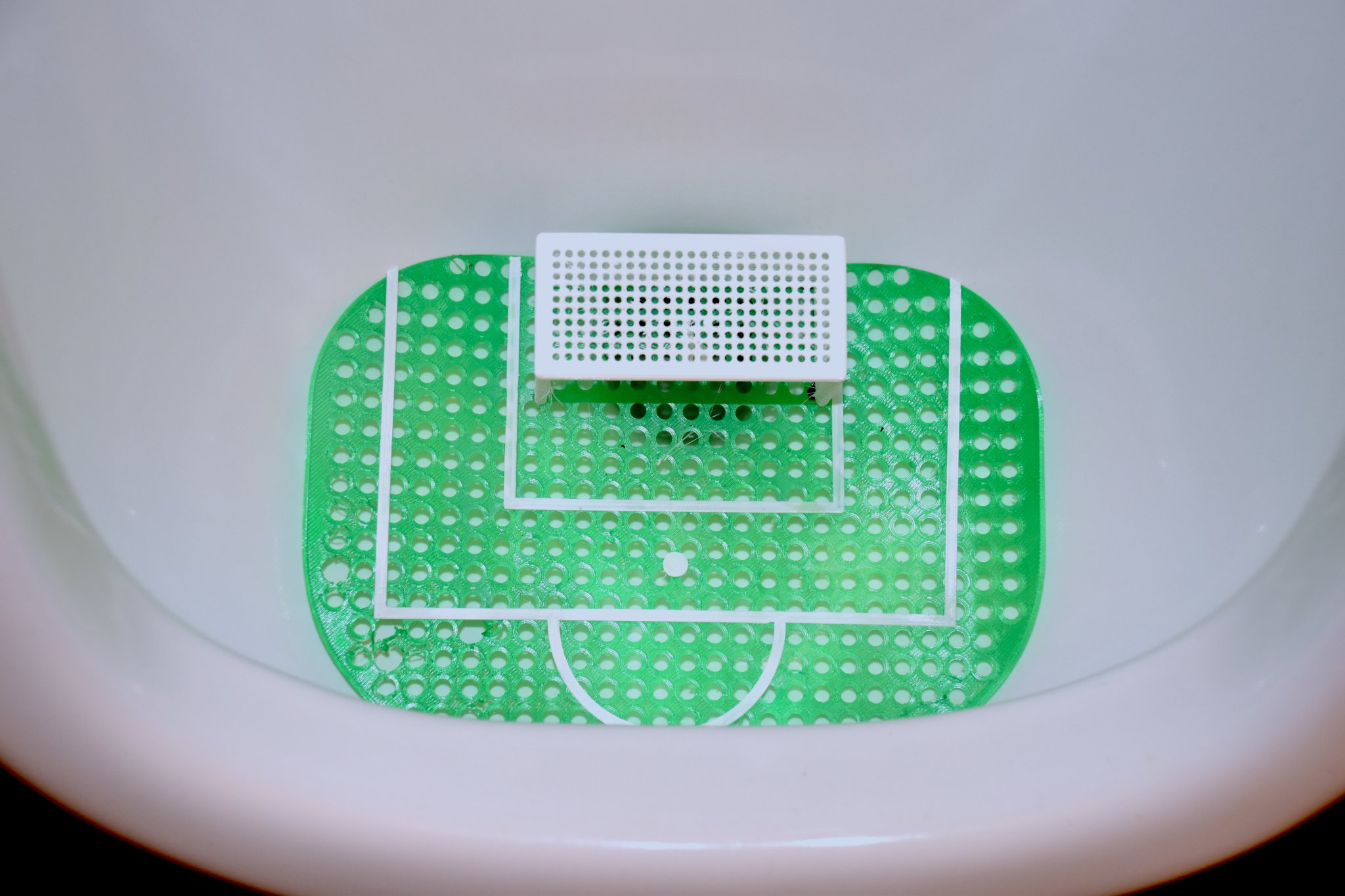 Bóng đá cho bồn tiểu