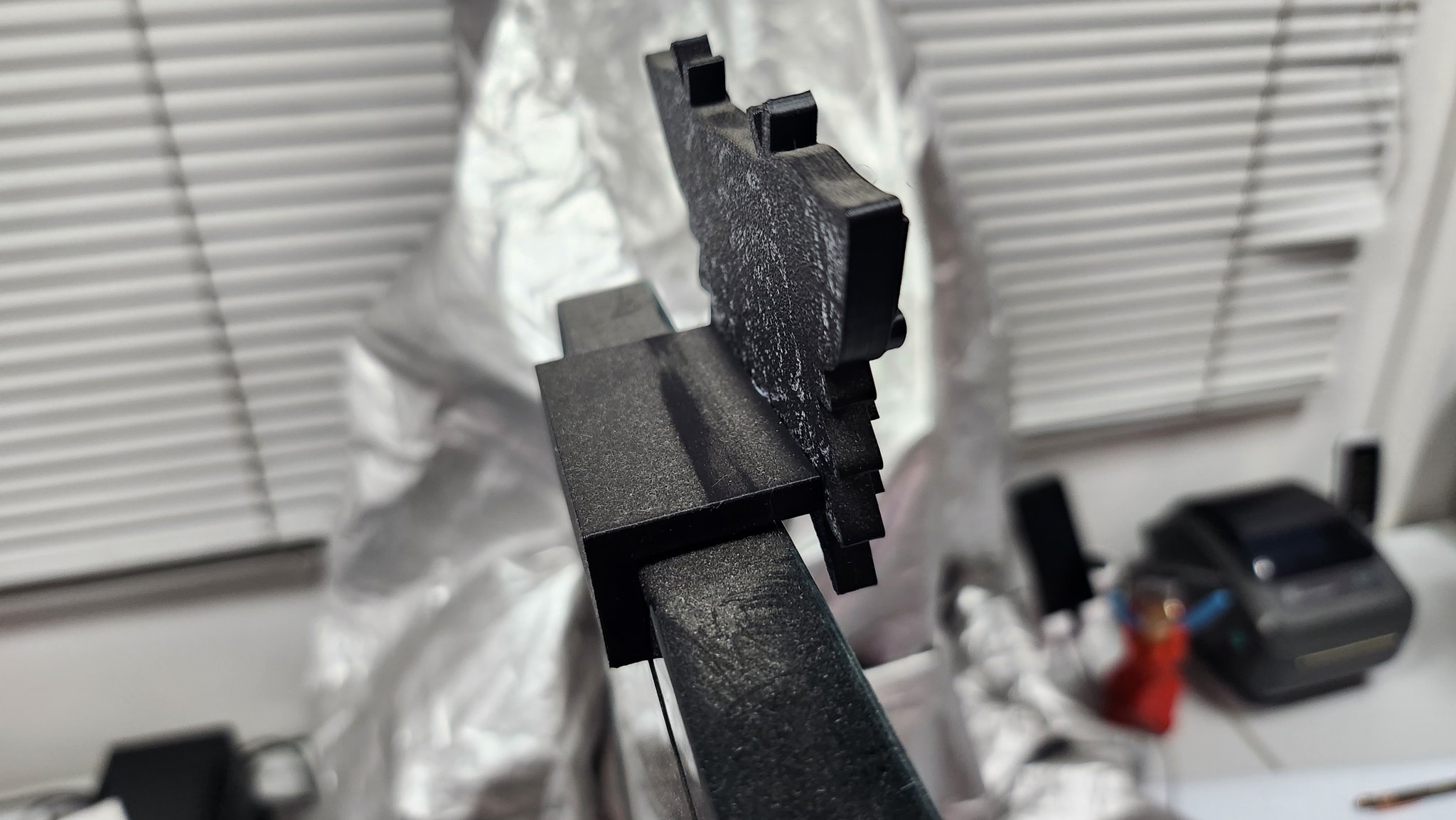 Giá đỡ kính với khuôn mặt Border Collie