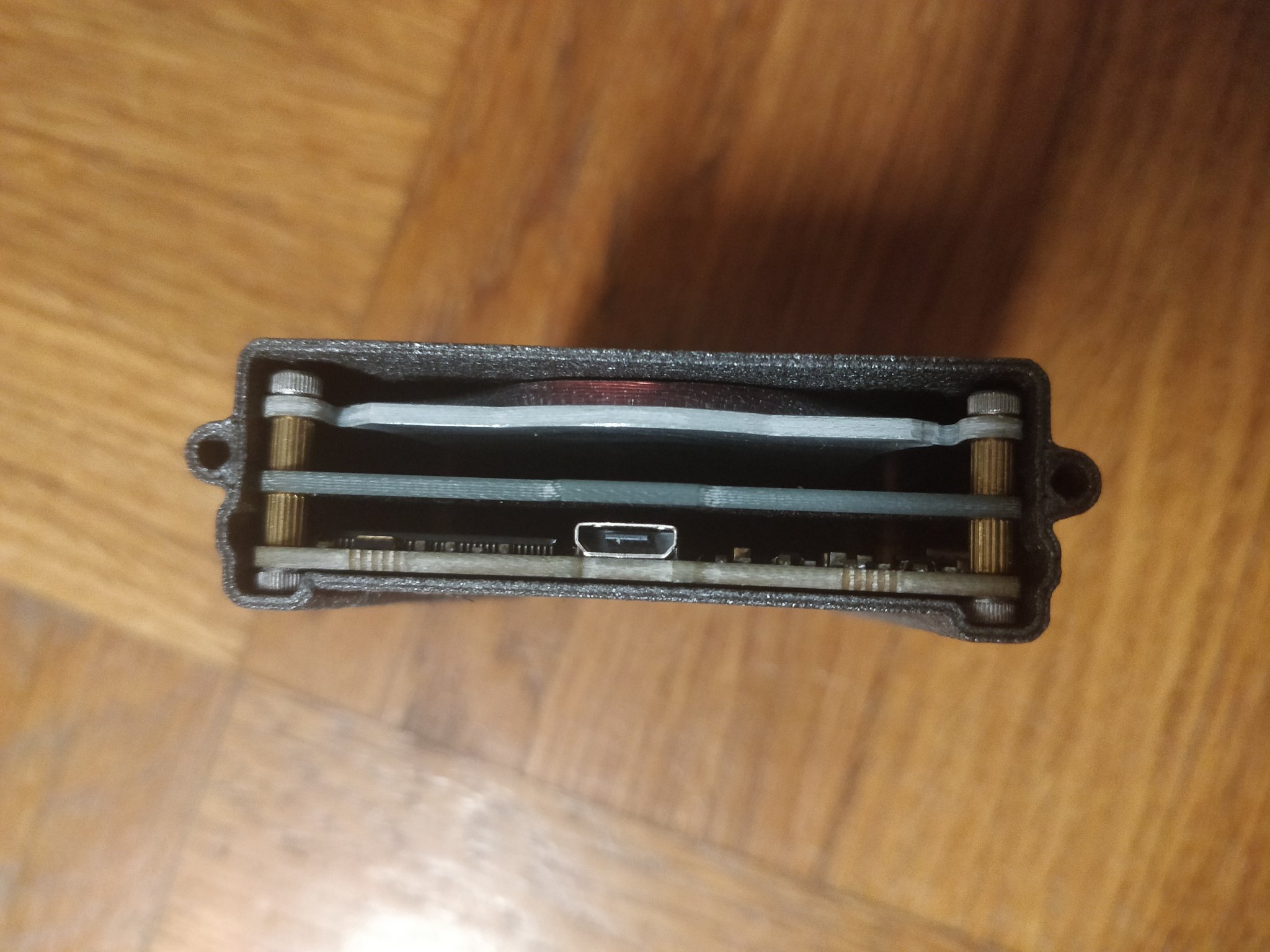 Vỏ bảo vệ Proxmark3 Easy Slim vừa vặn như găng tay