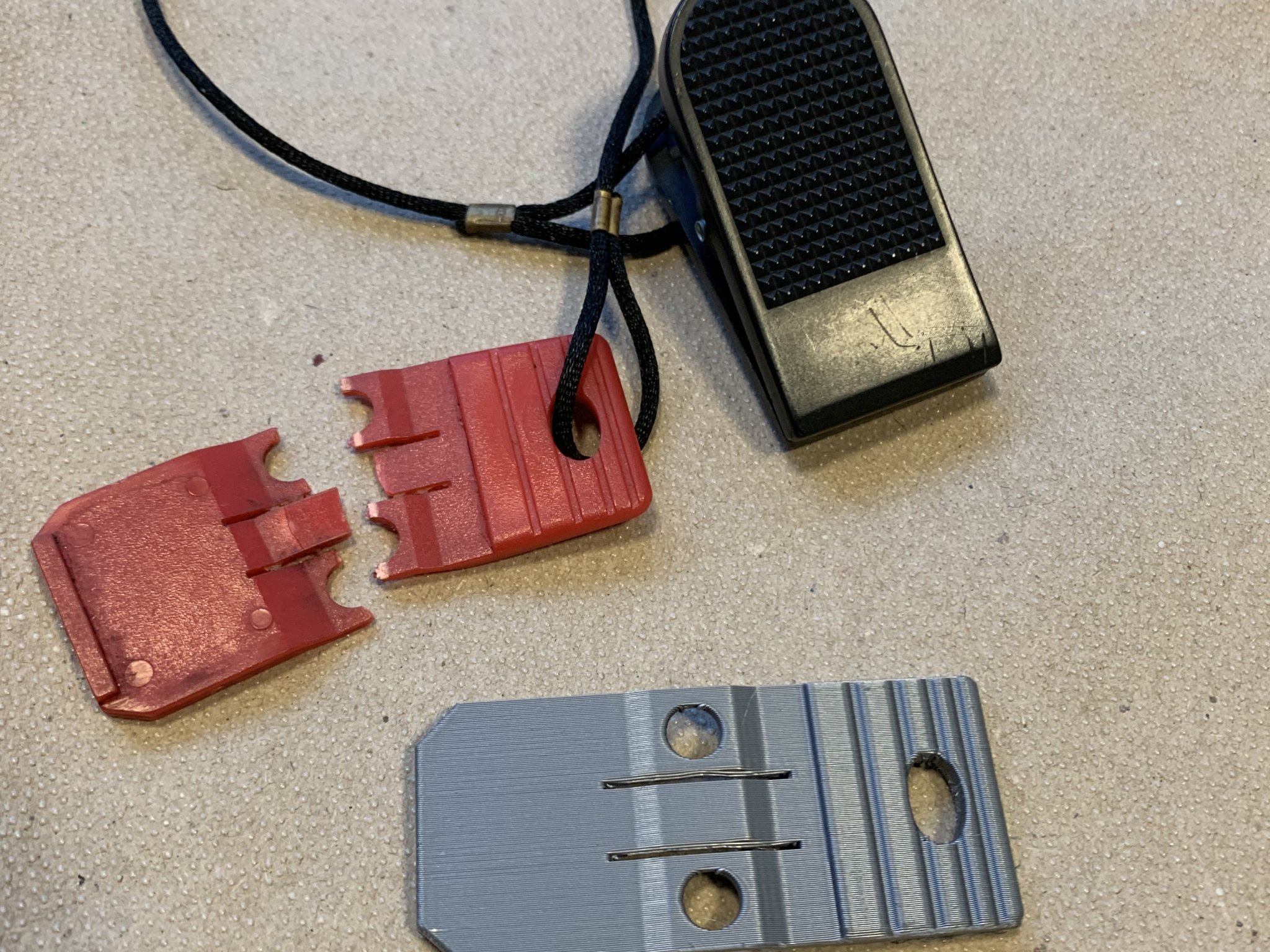 Khóa an toàn thay thế cho máy chạy bộ MT390 EL