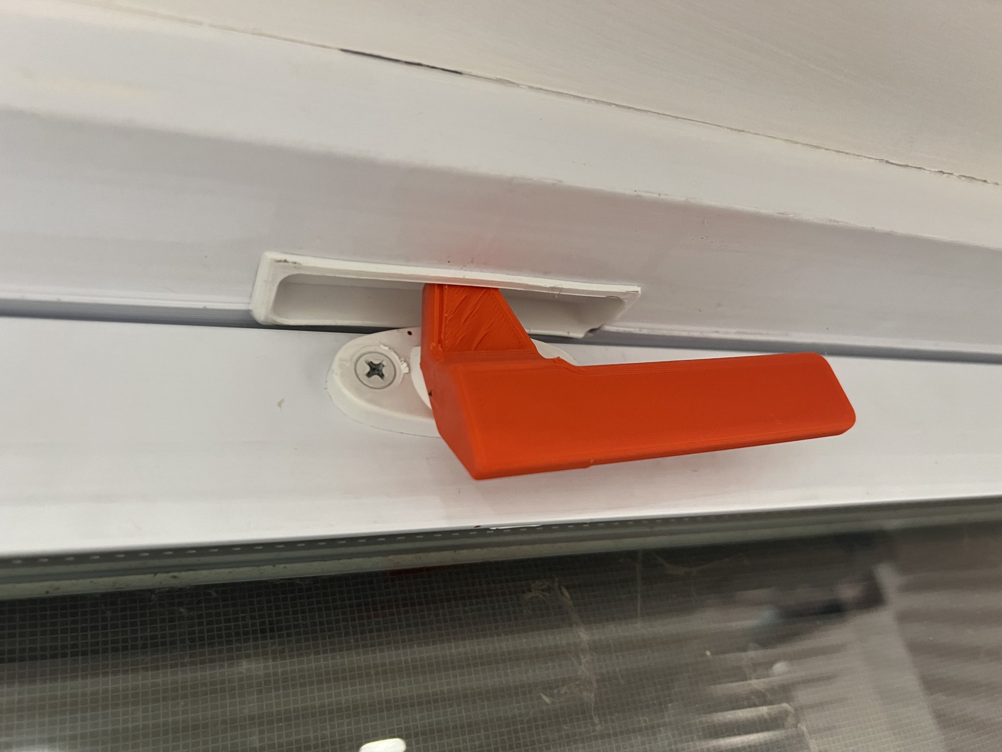 Cán thay thế cho cửa sổ tầng hầm