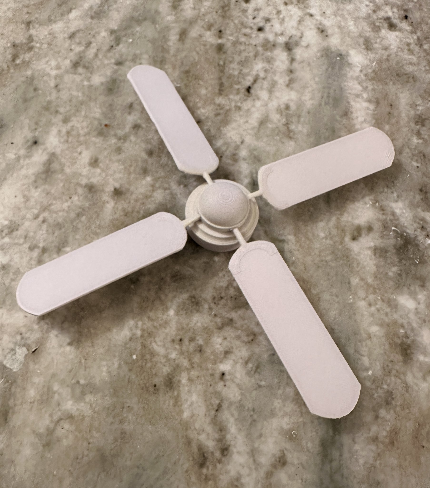 Quạt trần mini cho đồ nội thất nhà búp bê