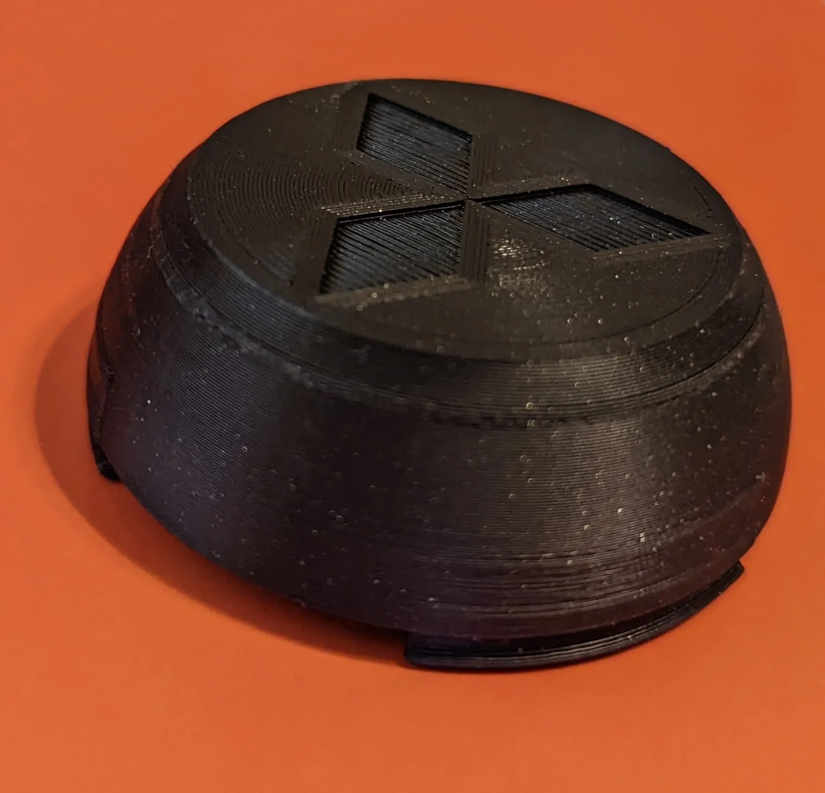 Nắp trung tâm bánh xe 60mm cho xe tải mini