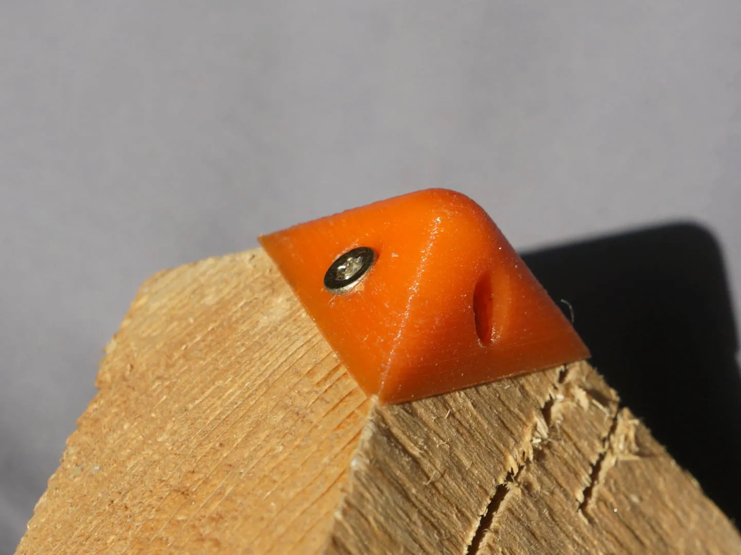 Bảo vệ góc an toàn cho trẻ em