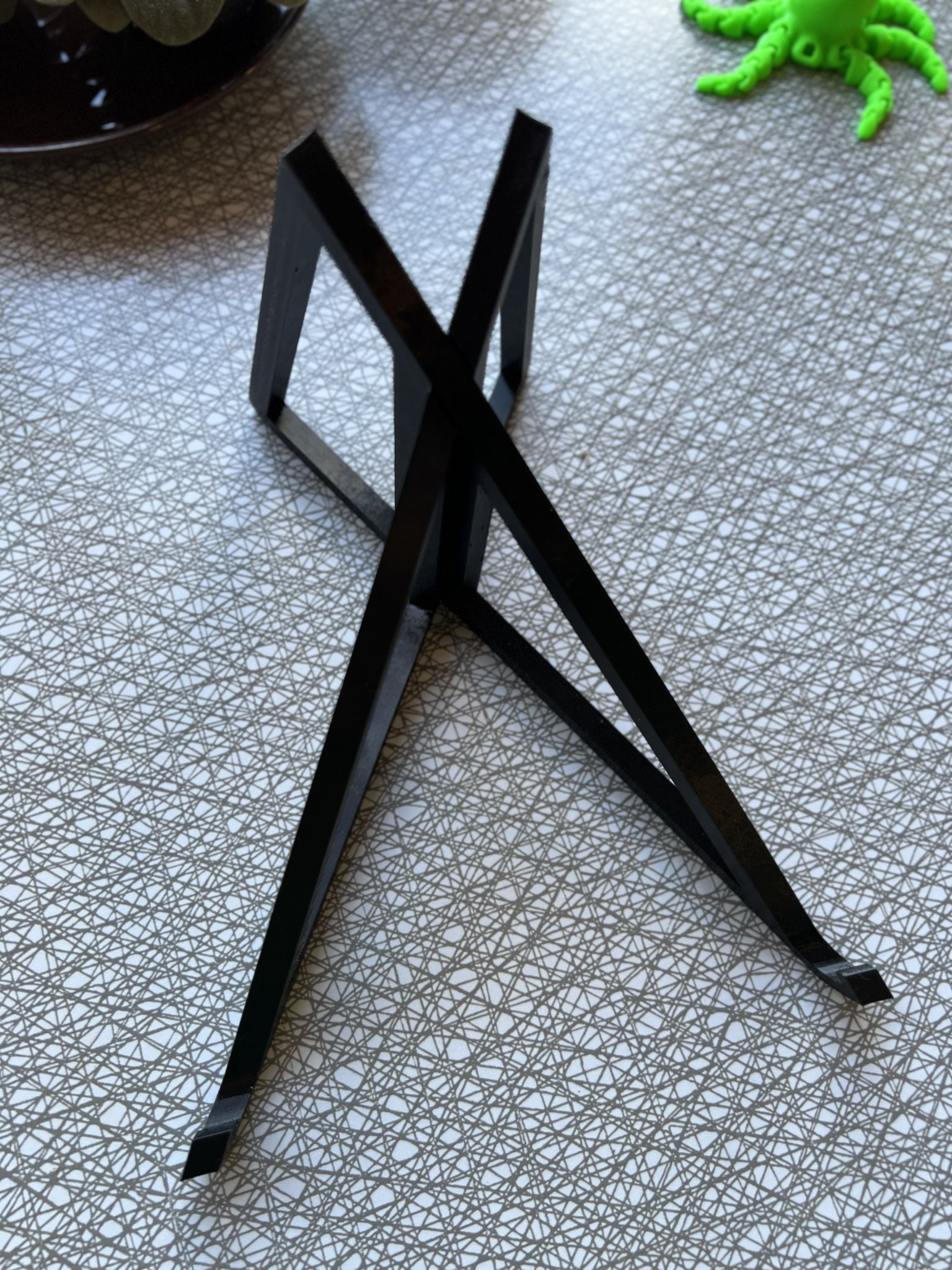 Giá đỡ laptop nhẹ và từ tính cho Macbook