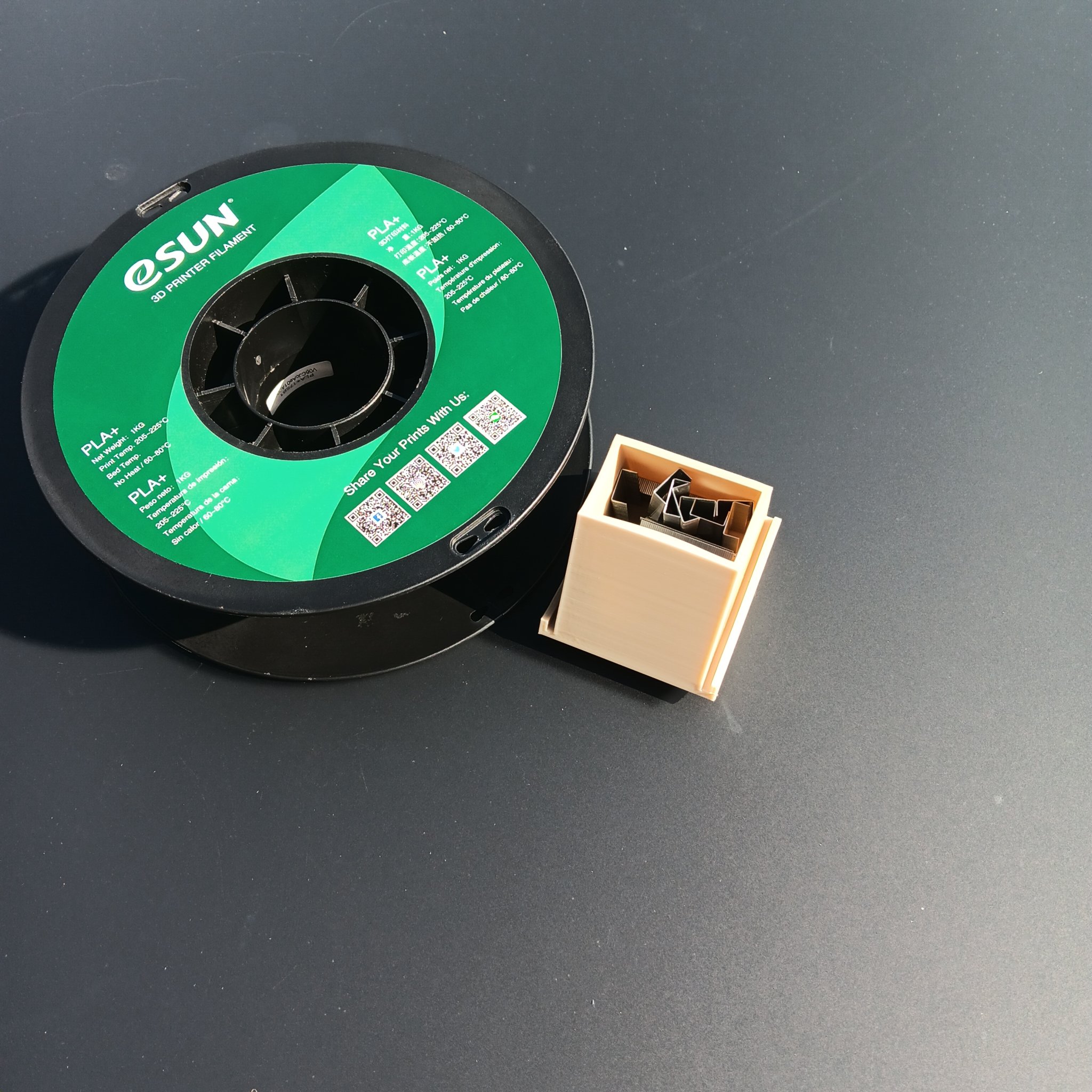 Bình chứa cuộn filament e sun đã sử dụng