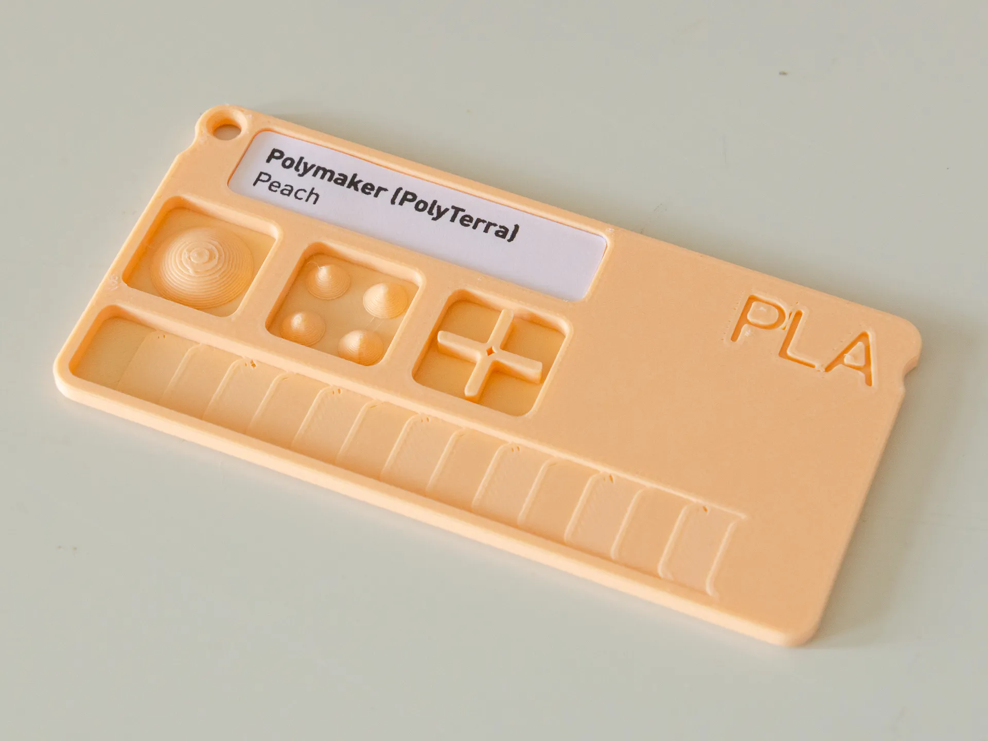 Hệ thống thẻ mẫu v1.0 với hộp đựng cho filament