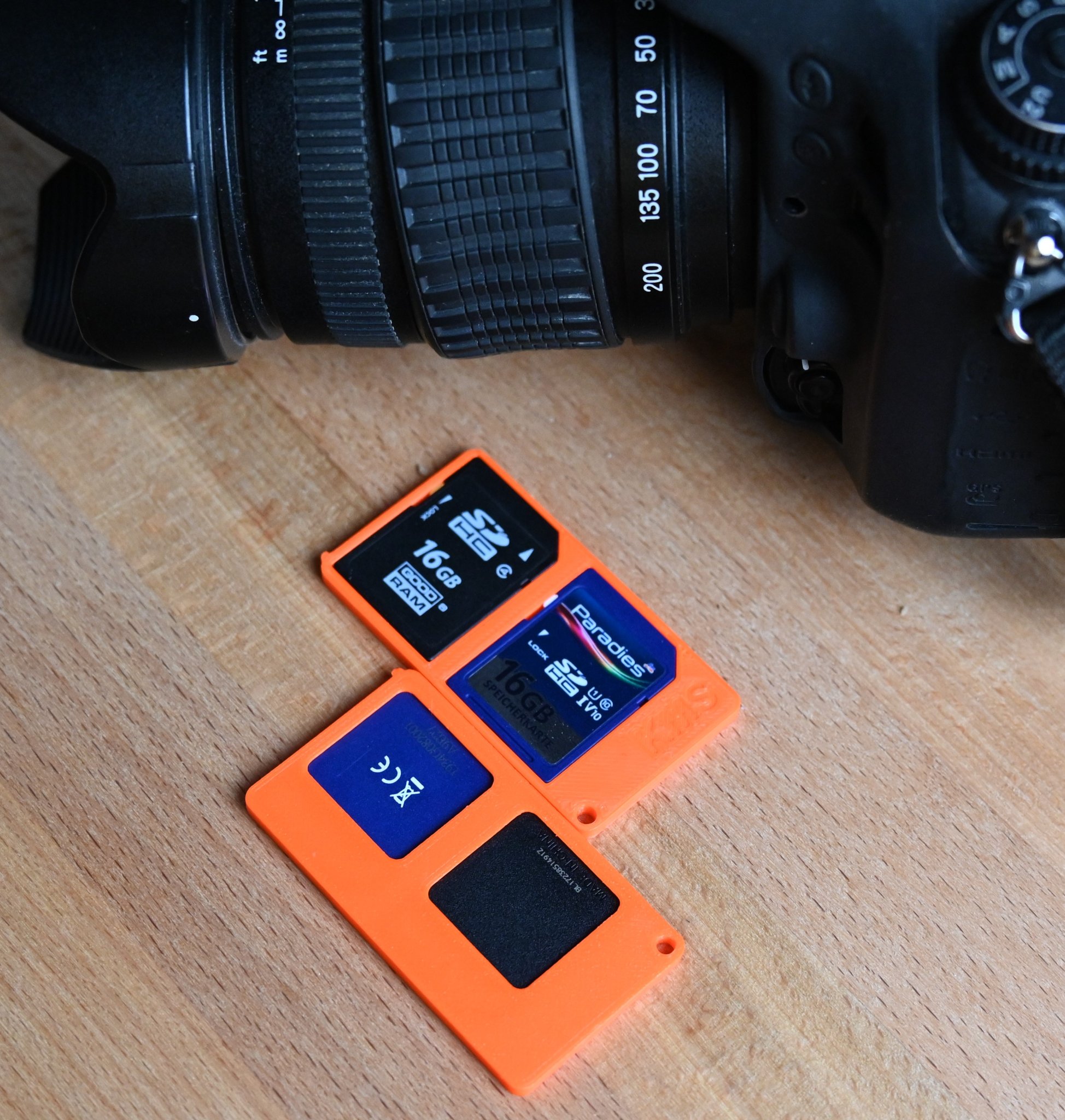 Giá đỡ thẻ SD Flip & Clip của KMS