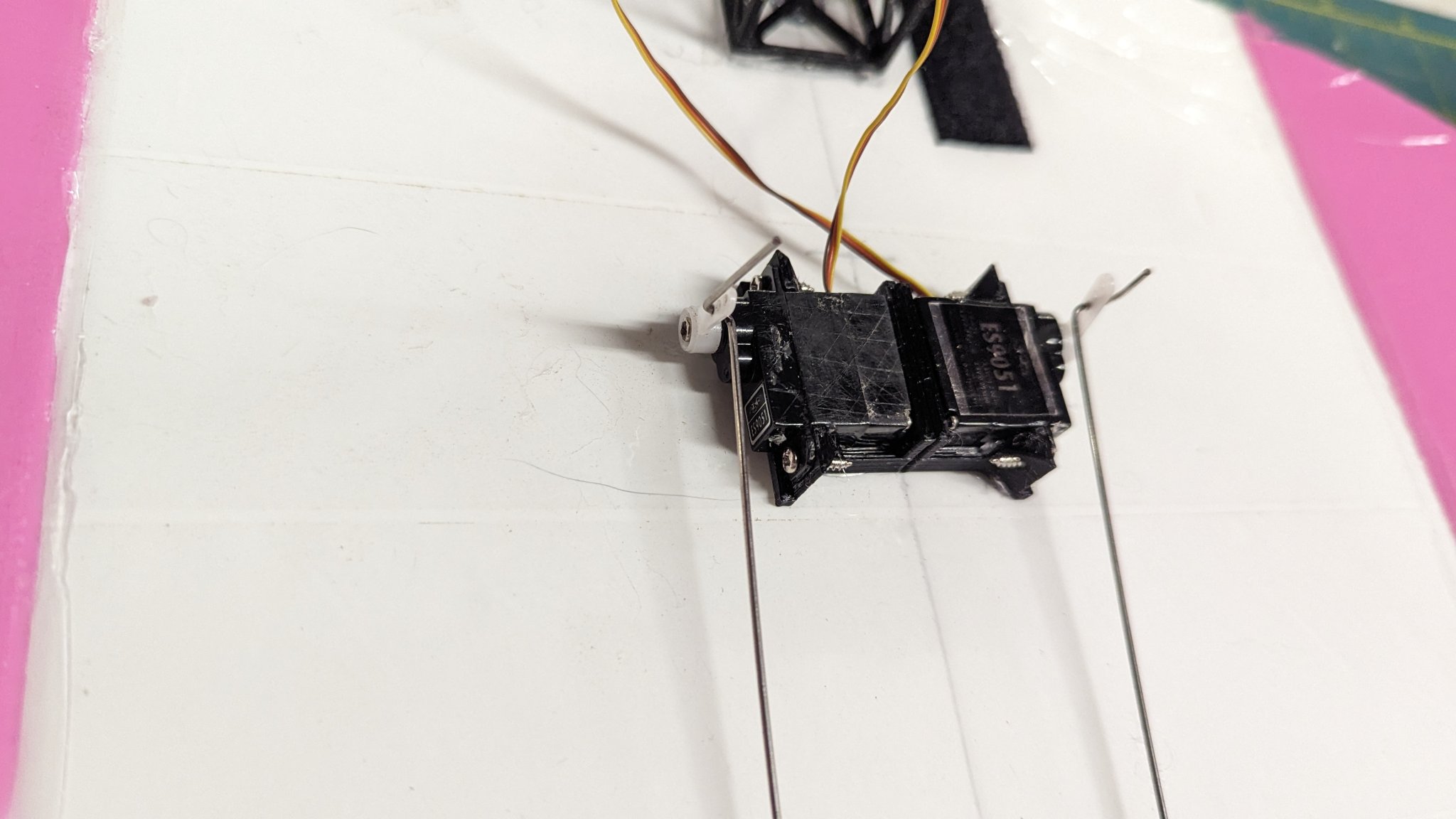 Giá đỡ servo nhẹ 5 gram cho máy bay RC