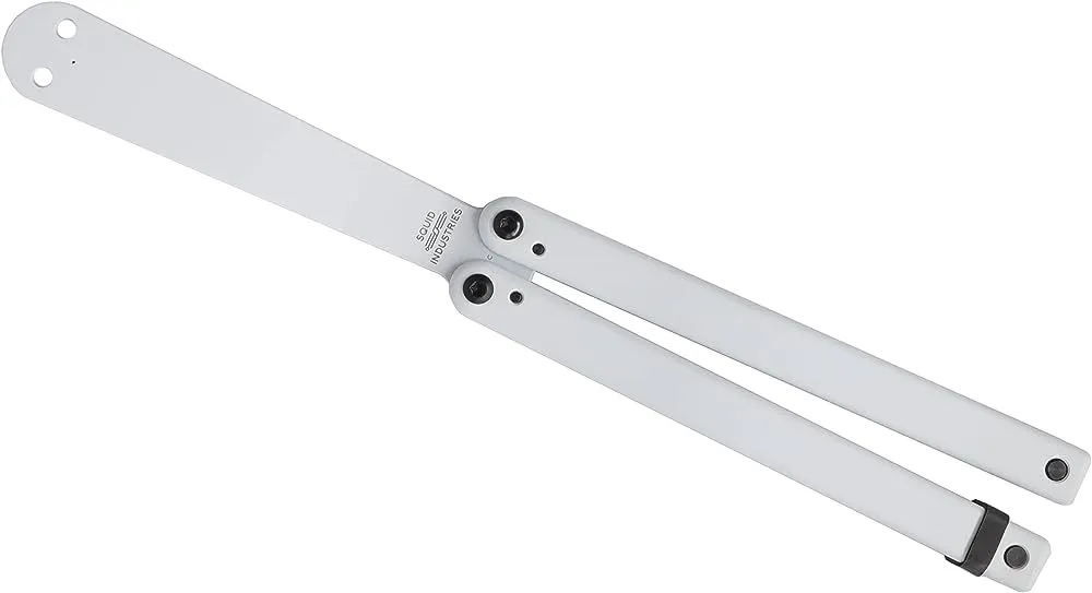 Huấn luyện viên Balisong phong cách Squiddy của @kenny