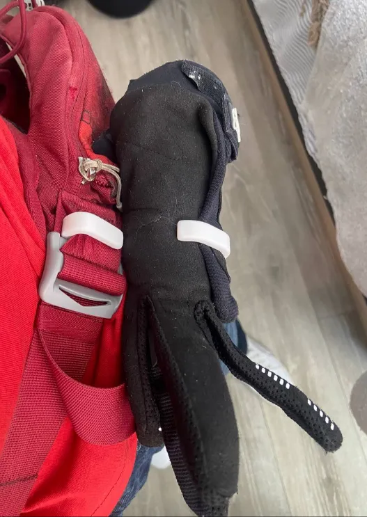 Giá đỡ mũ bảo hiểm MTB cho túi đeo hông Osprey Savu 5