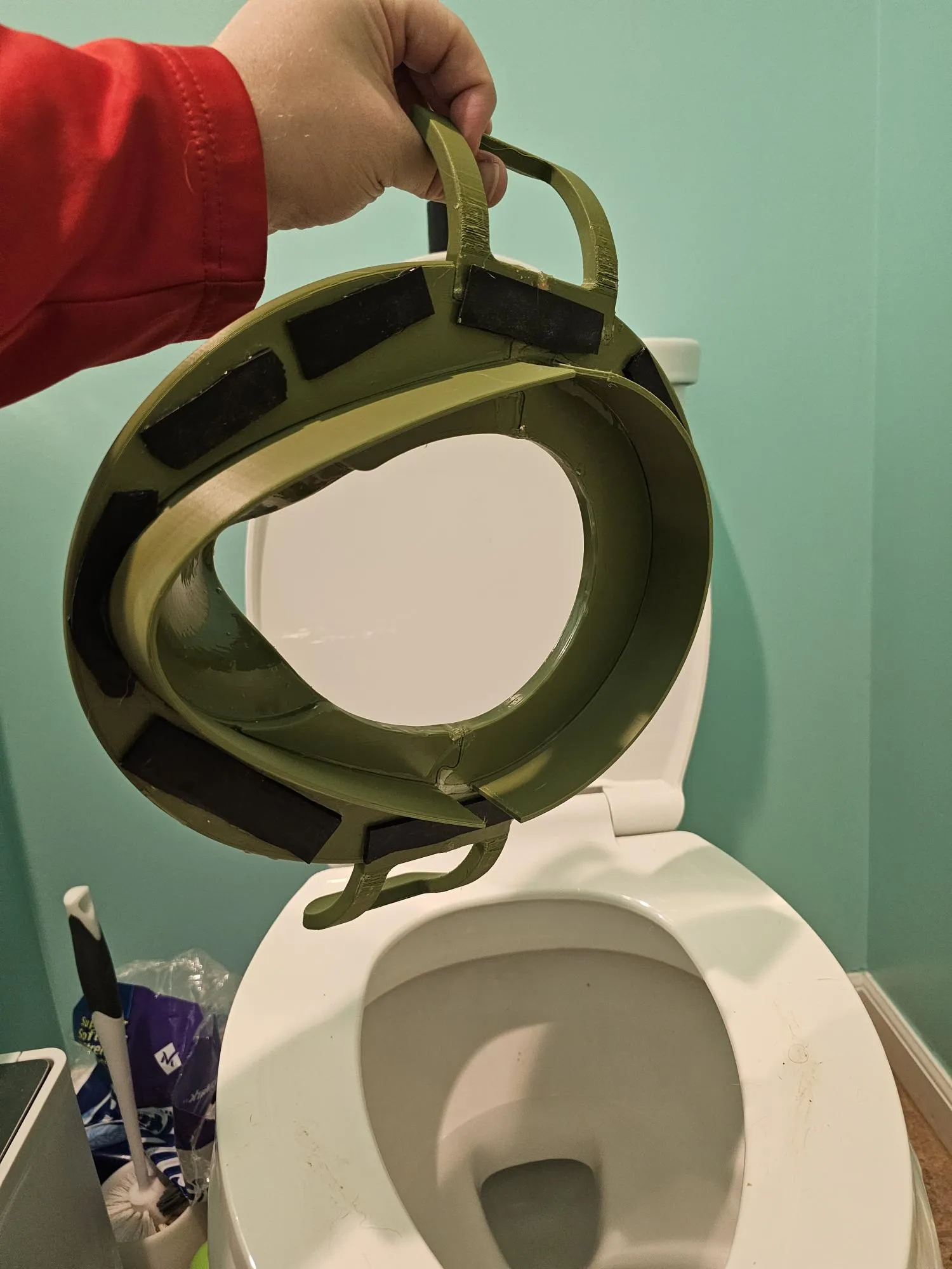 Ghế ngồi bô cho trẻ em thiết kế phù hợp với bồn cầu dài