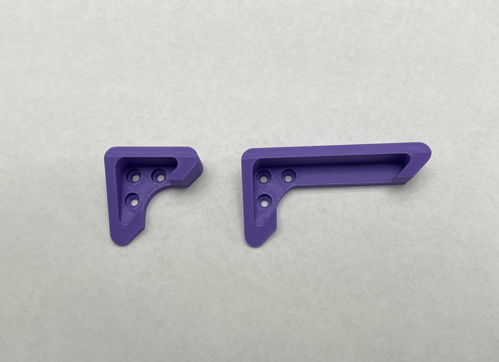 Giá đỡ vuông tối giản cho vật dụng góc 90°