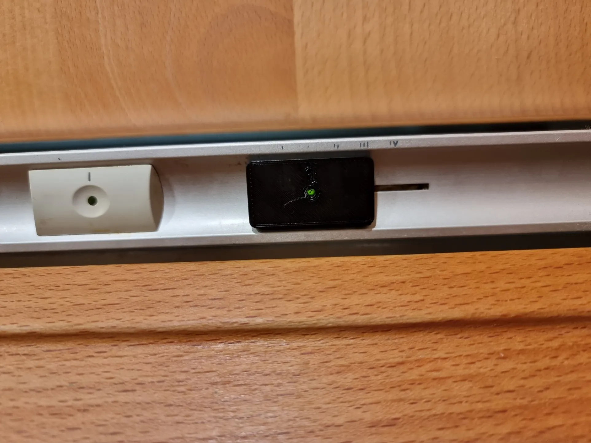 Công tắc thay thế cho hút mùi Imperial