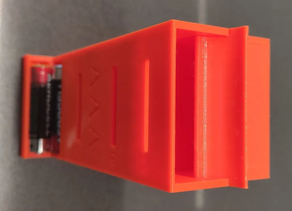 Máy phân phát pin kích thước AAA, dung tích 25 viên