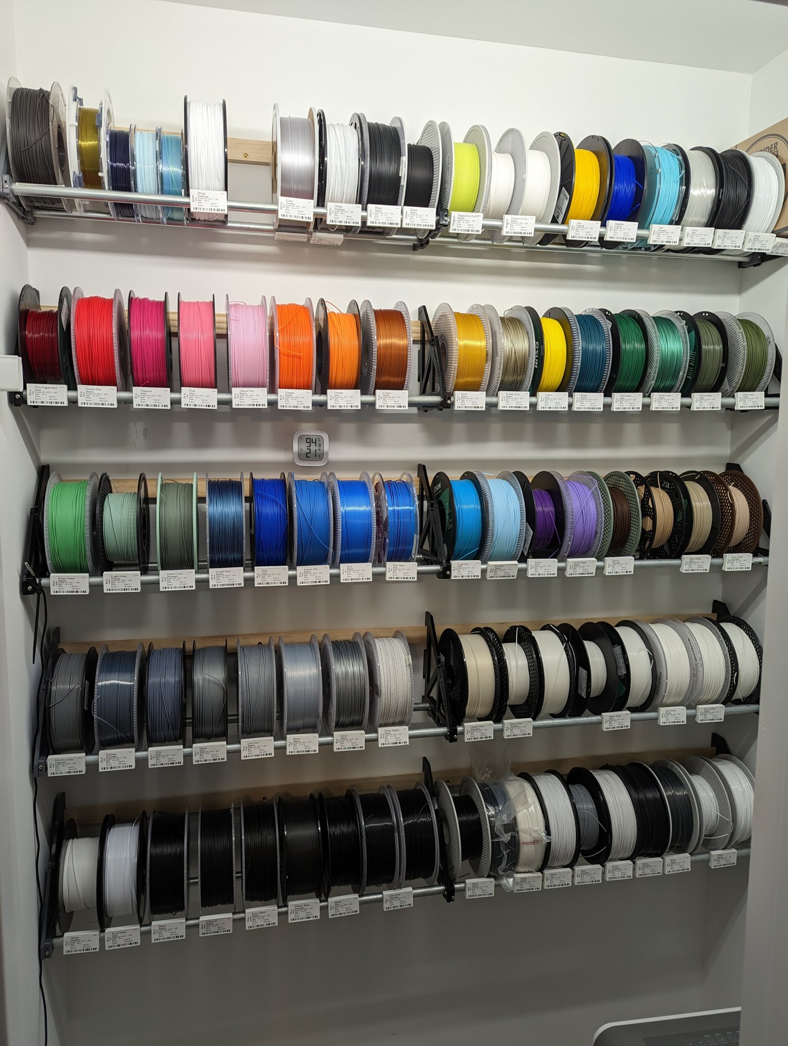 Tủ đựng filament thiết kế vượt trội cho máy in 3D