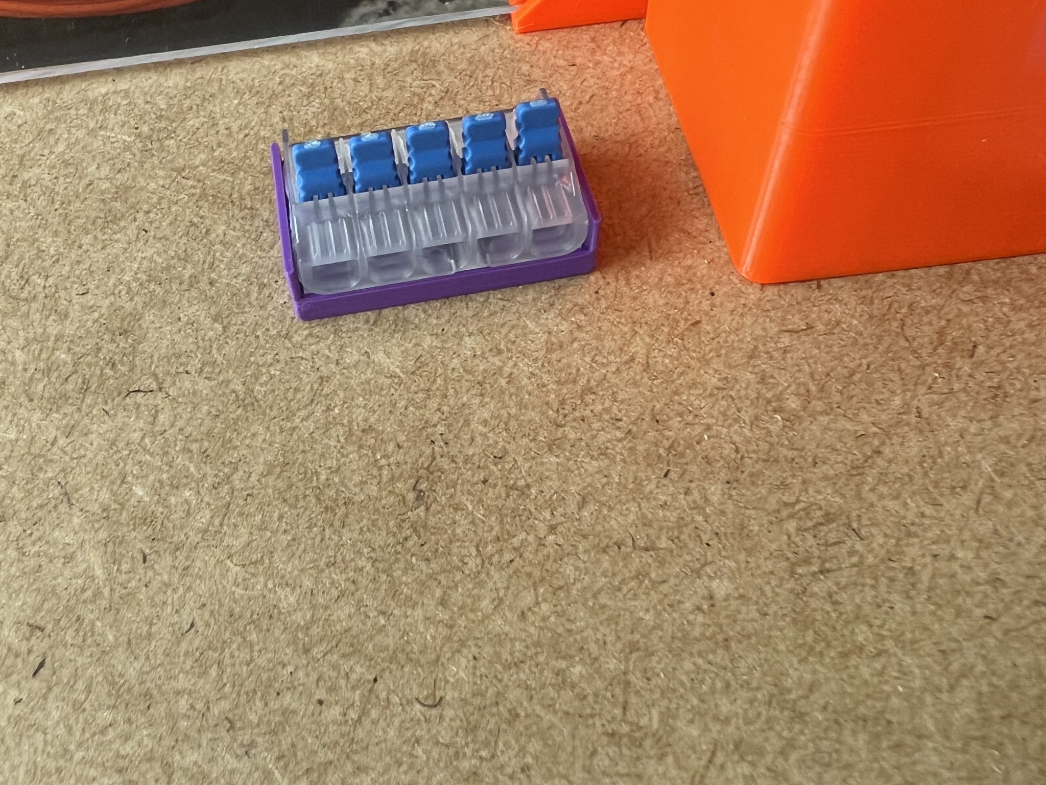 Giá đỡ kết nối dây Ideal In-sure với 5 cổng gắn vít