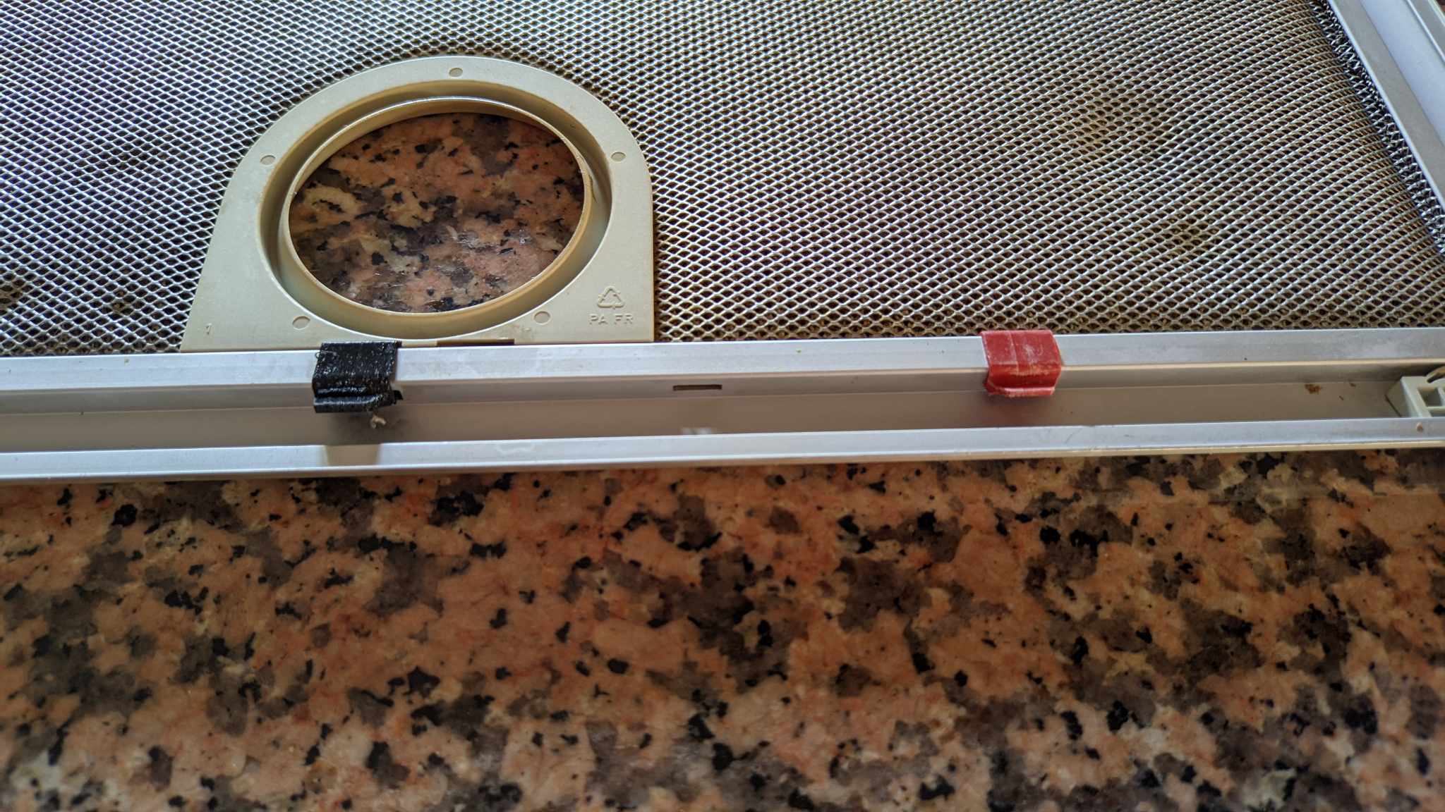 Giá đỡ lưới quạt hút Teka