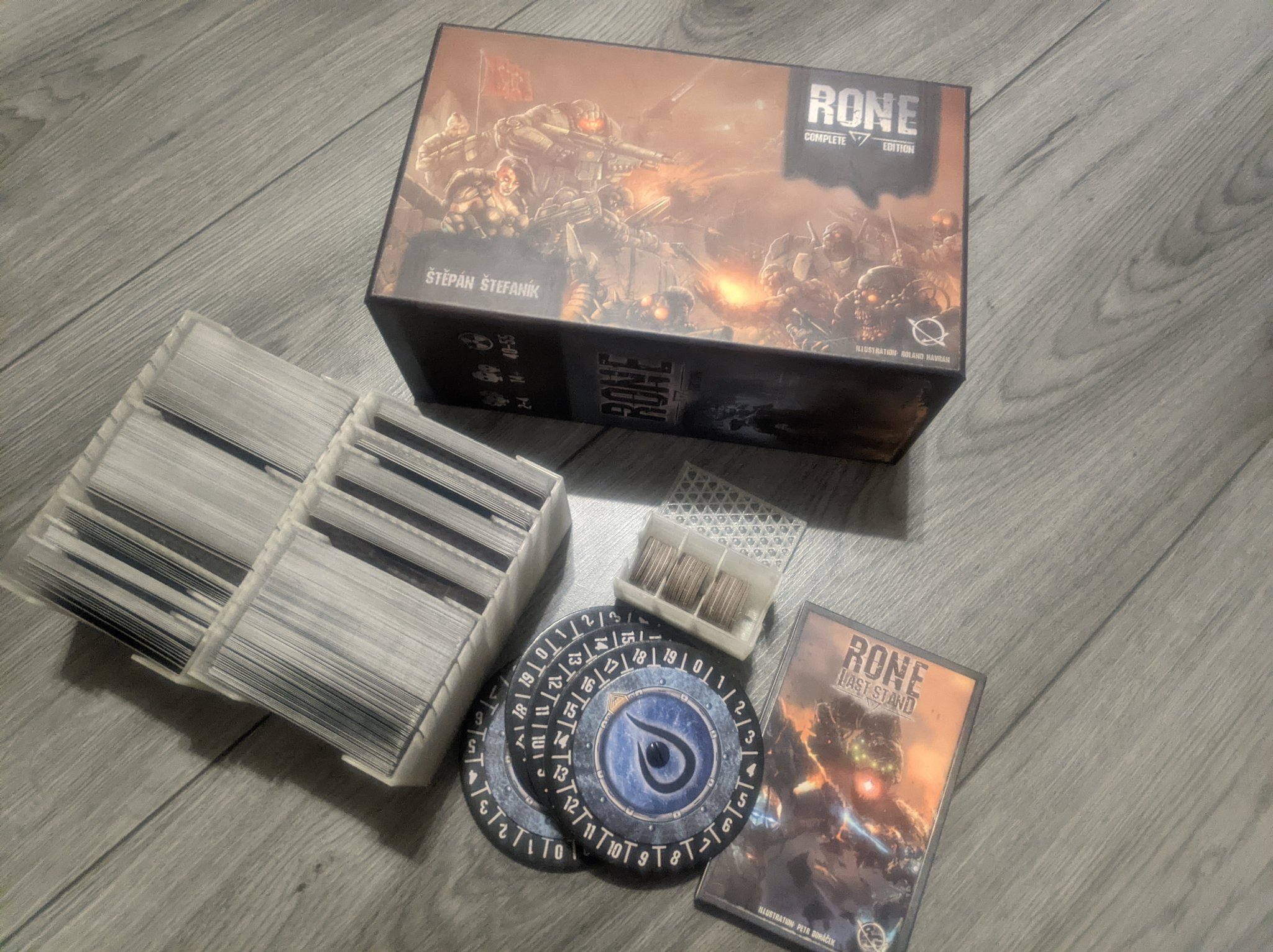 Hộp tổ chức cho trò chơi RONE - Phiên bản đầy đủ