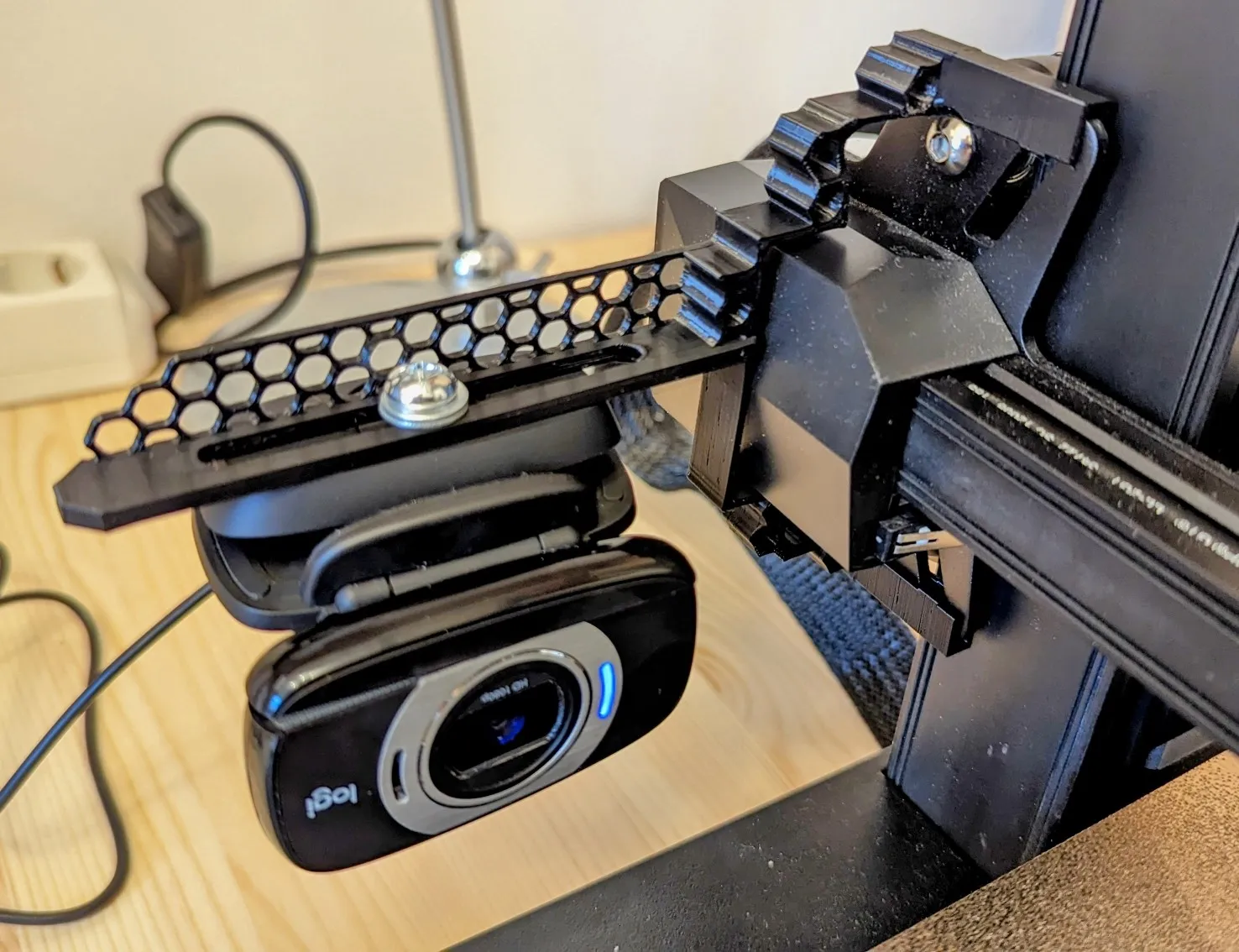 Giá đỡ webcam cho trục Z - Creality Ender 3 S1 Pro