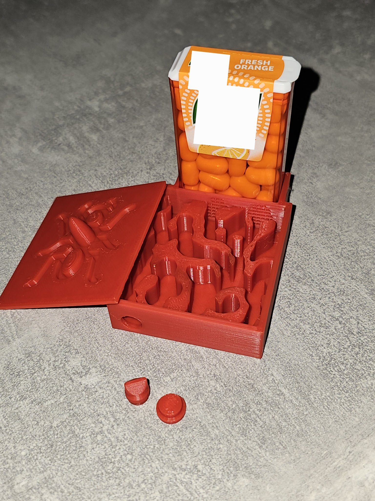 Nơi ở kiến với trạm nước Tictac cho vận chuyển