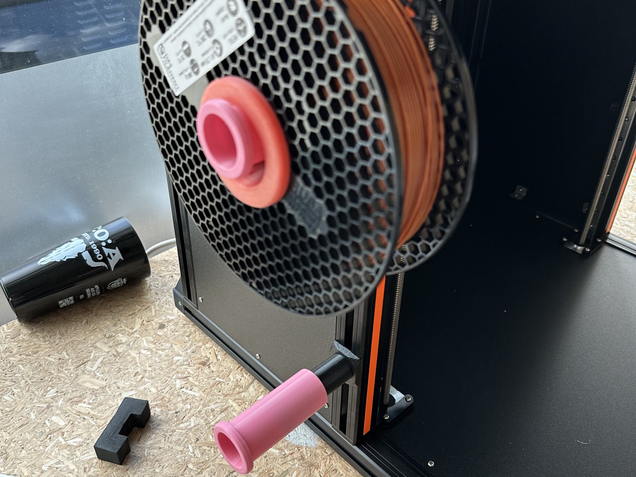 Giá đỡ cuộn filament nhỏ gọn cho Prusa XL