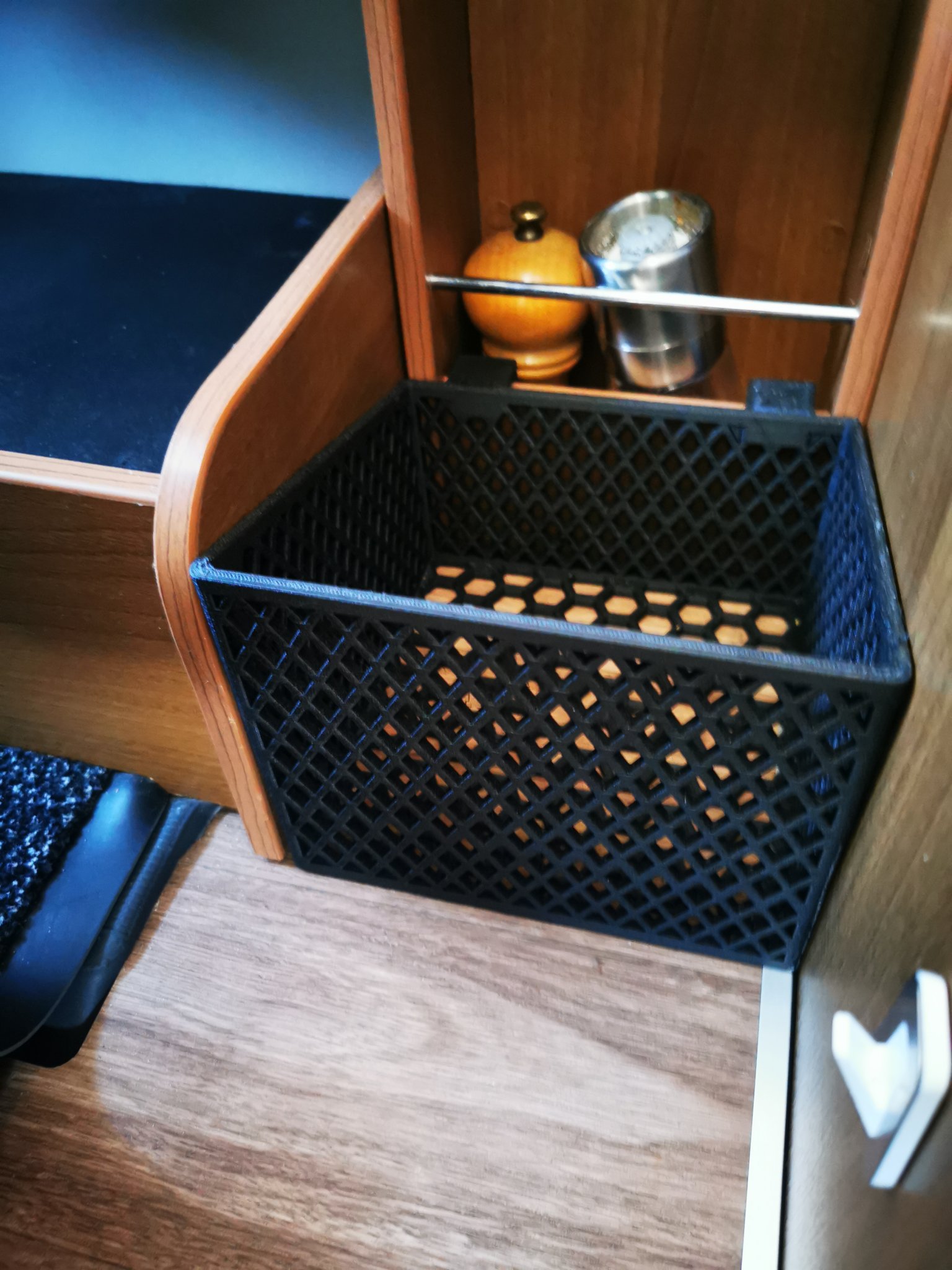 Giỏ đựng gia vị lớn cho xe RV