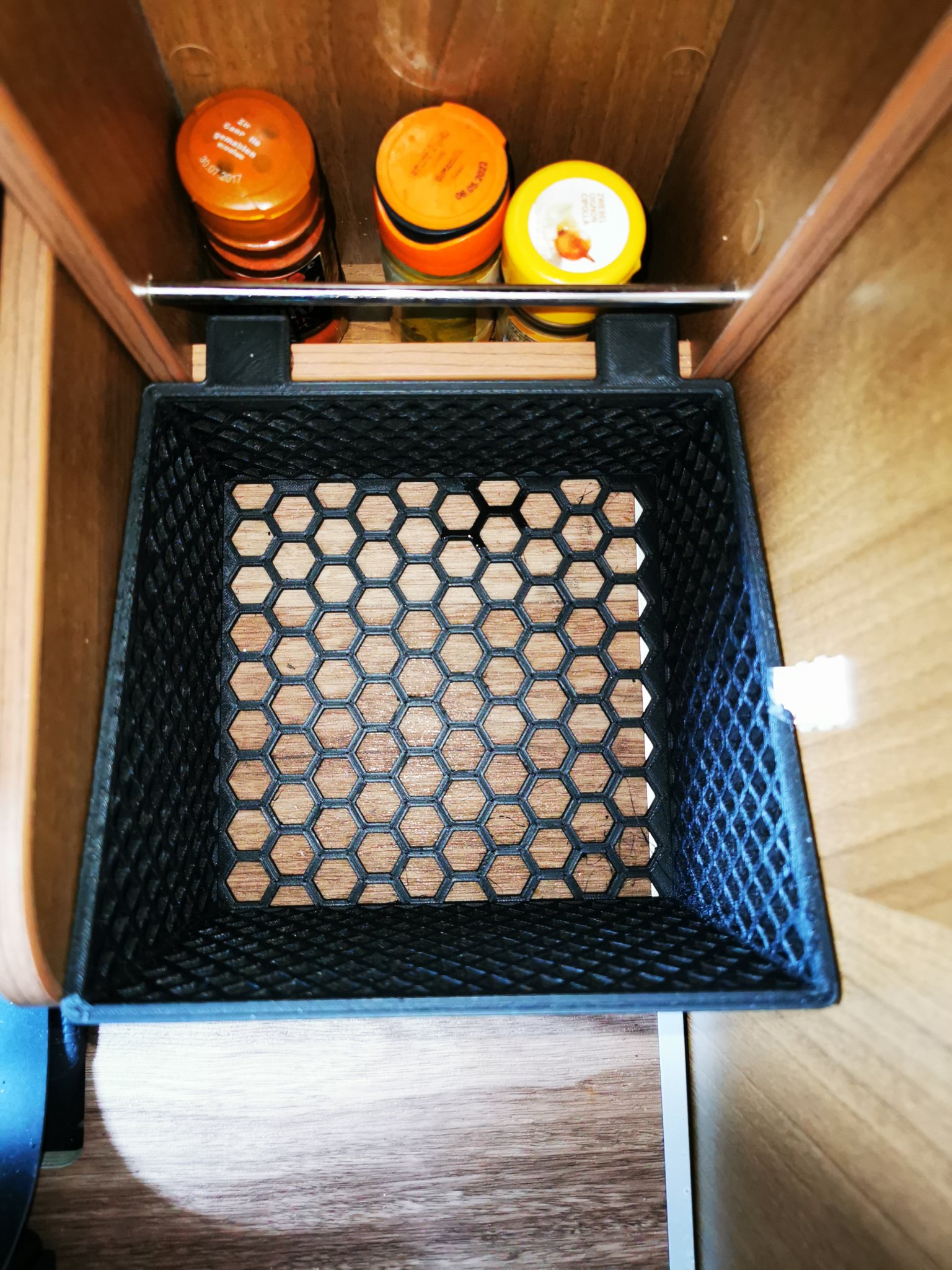 Giỏ đựng gia vị lớn cho xe RV