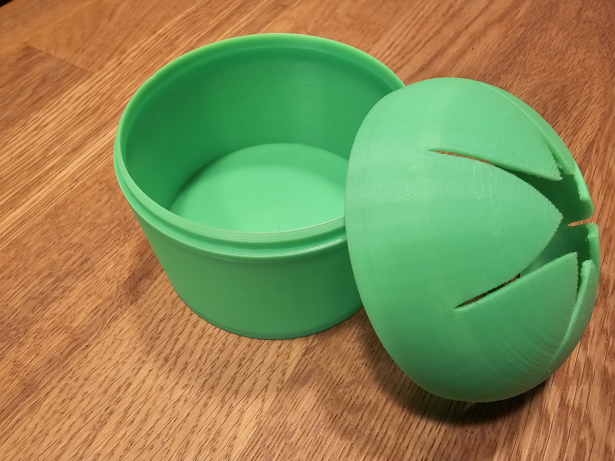 Thùng rác thủ công cho phế liệu nhôm