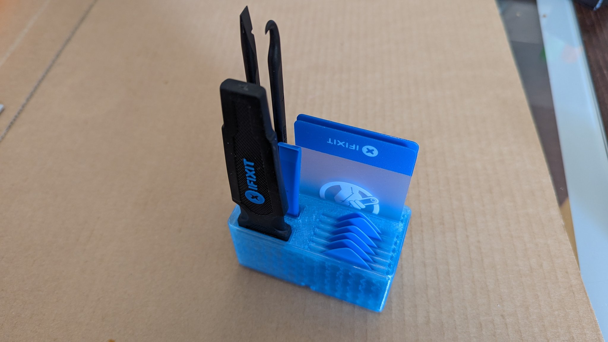 Giá đỡ bộ dụng cụ iFixit Gridfinity