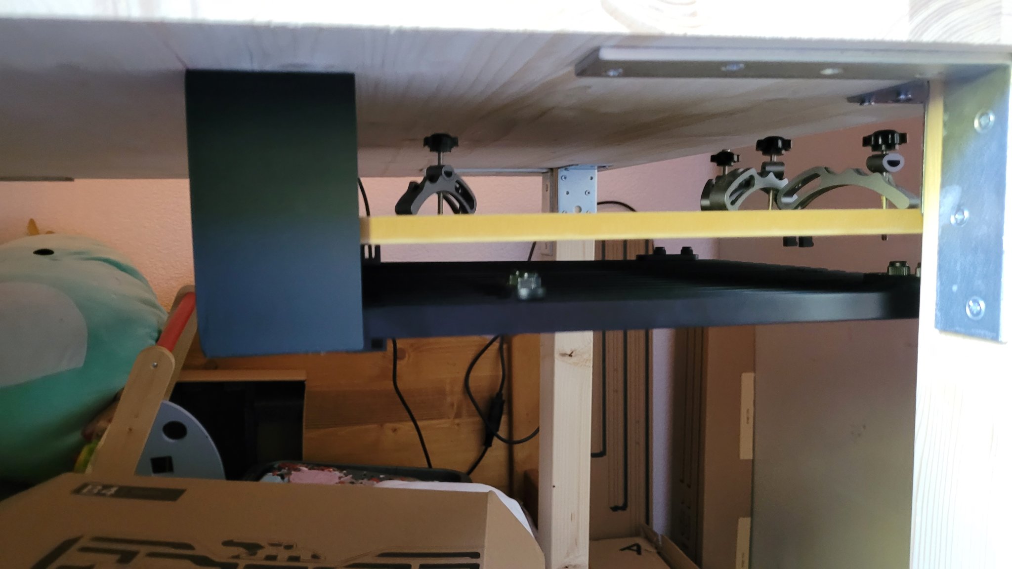 Giá treo để lưu trữ khay cho các mô-đun snapmaker dưới bàn làm...