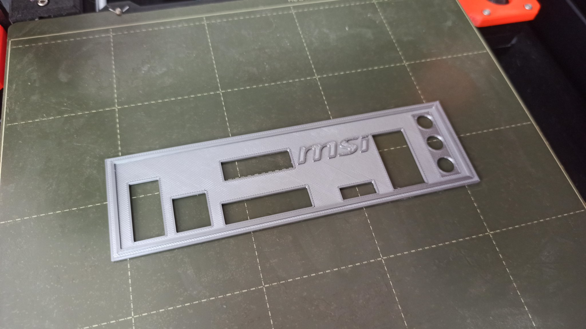 Bảng sau cho bo mạch chủ MSI H110M ECO và B150M ECO