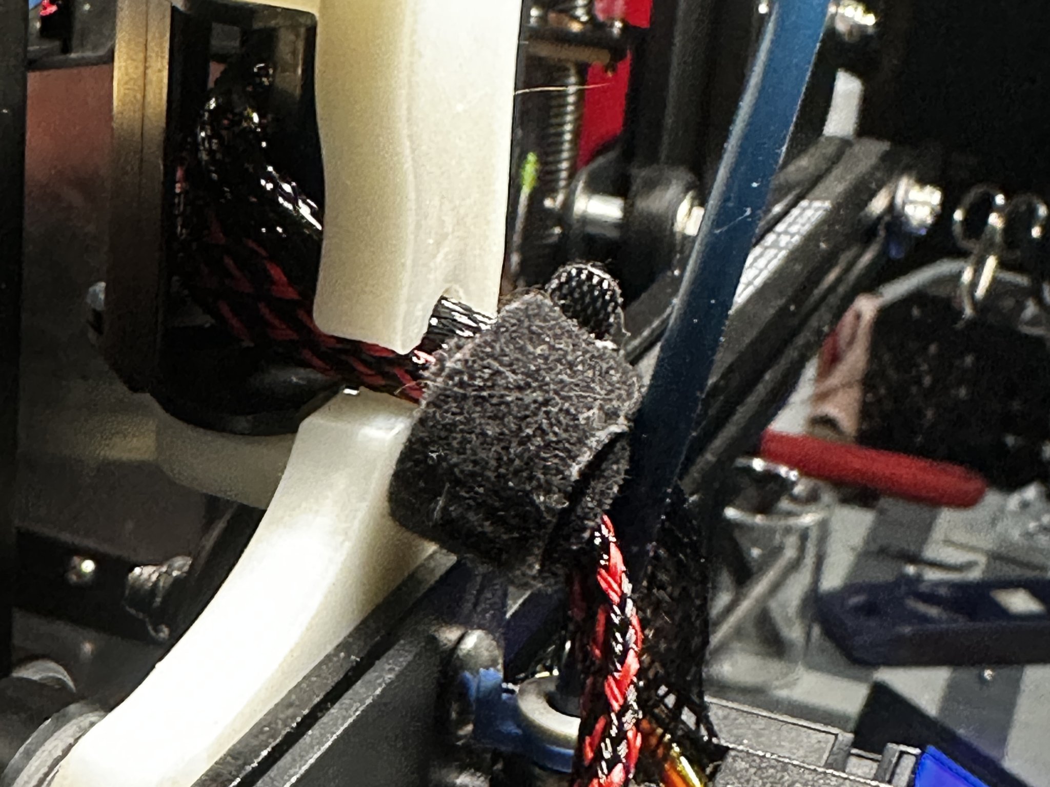 Giá đỡ dây cáp 30x10 cho máy in Ender 3