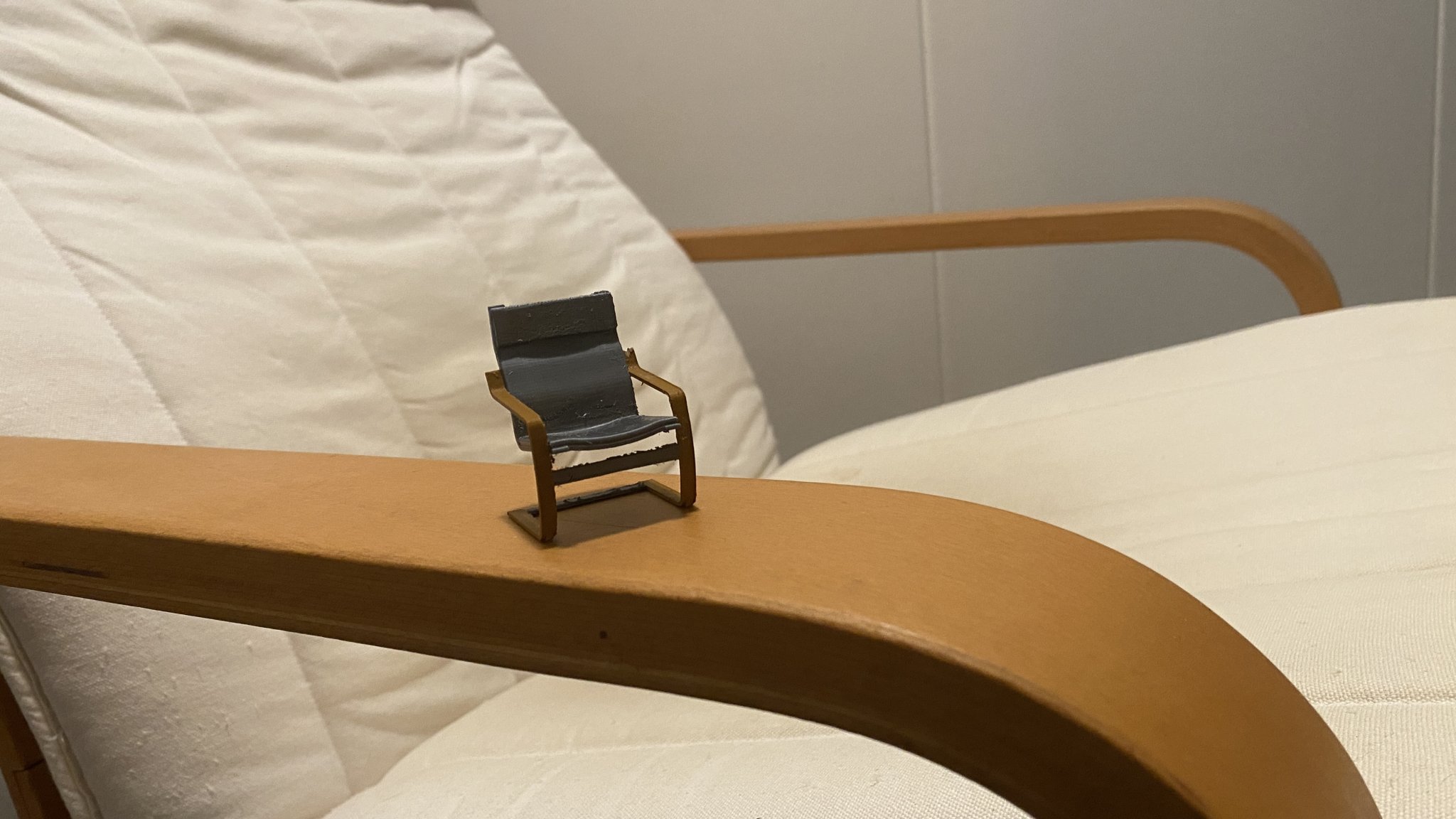 Ghế POÄNG IKEA mô hình thu nhỏ tỉ lệ 1:20