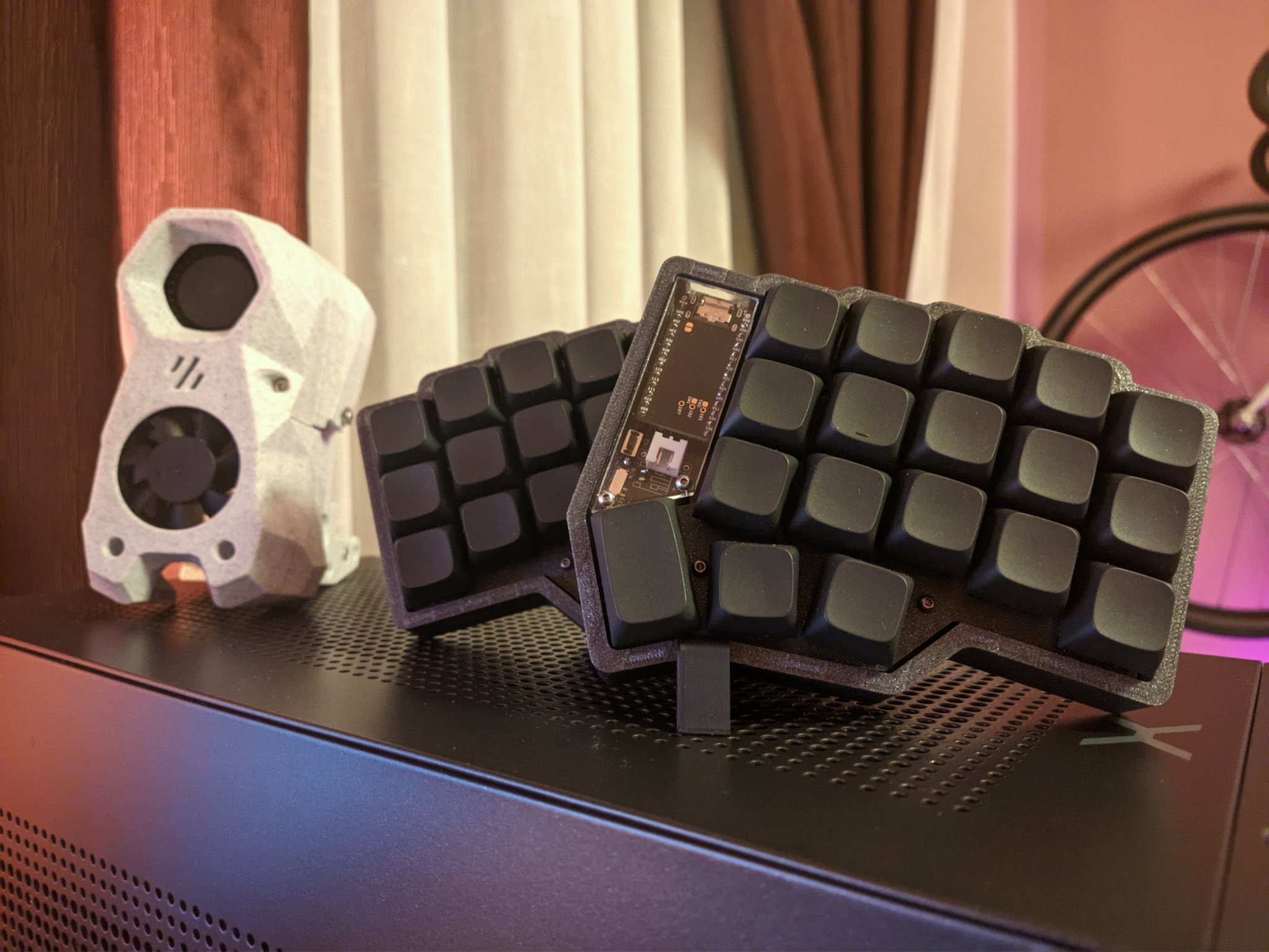 Vỏ bàn phím Corne cho 5 và 6 cột