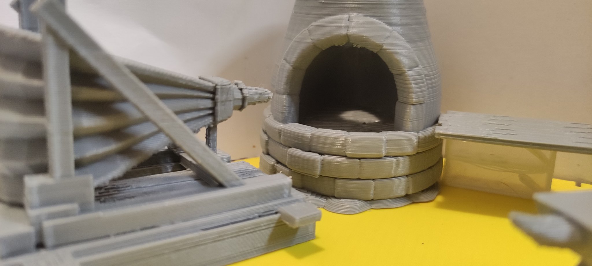 Xưởng rèn phong cách hoạt hình với mô hình nội thất và công...