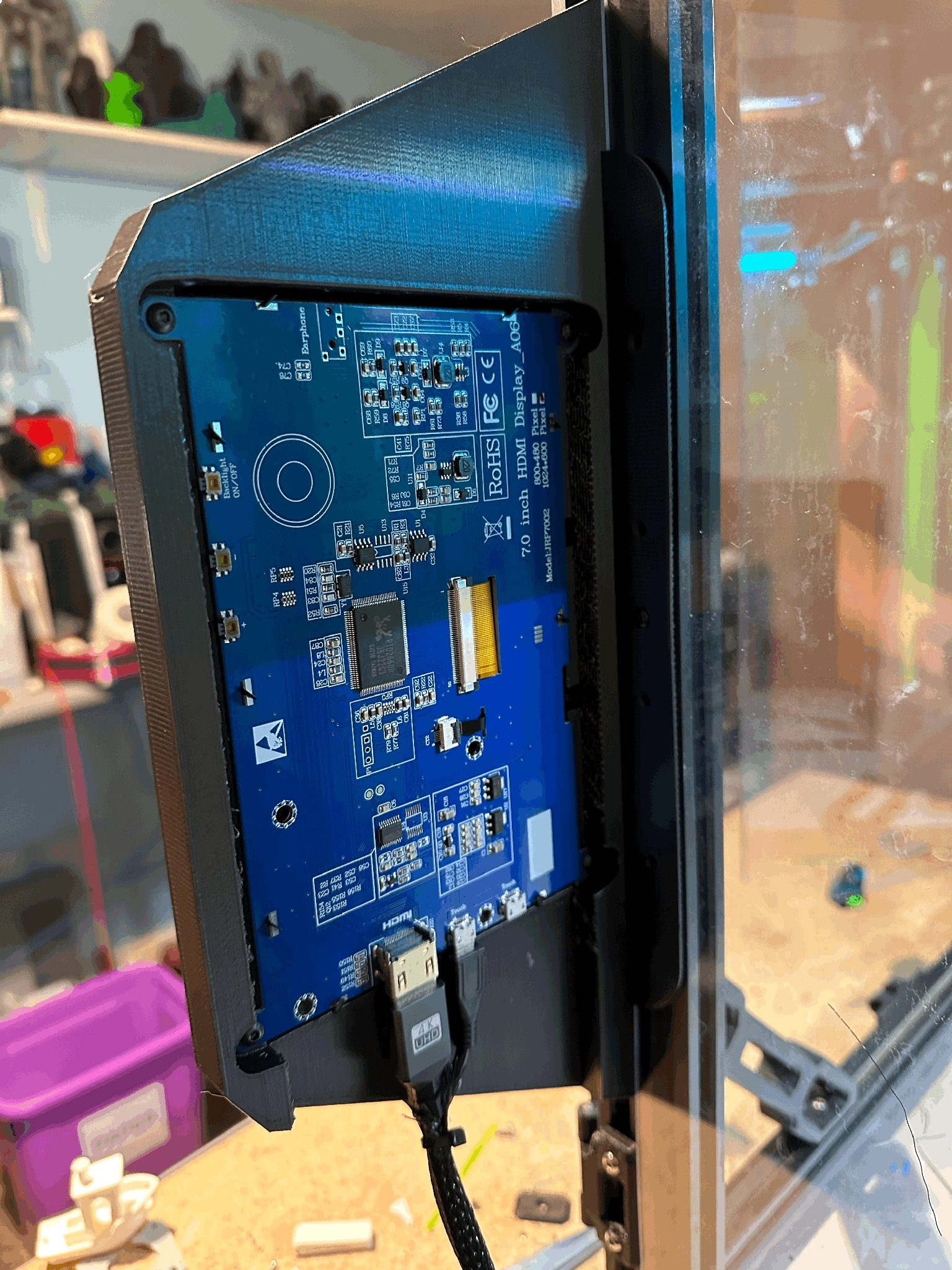 Giá đỡ màn hình bên cho máy in VZBot 7 inch